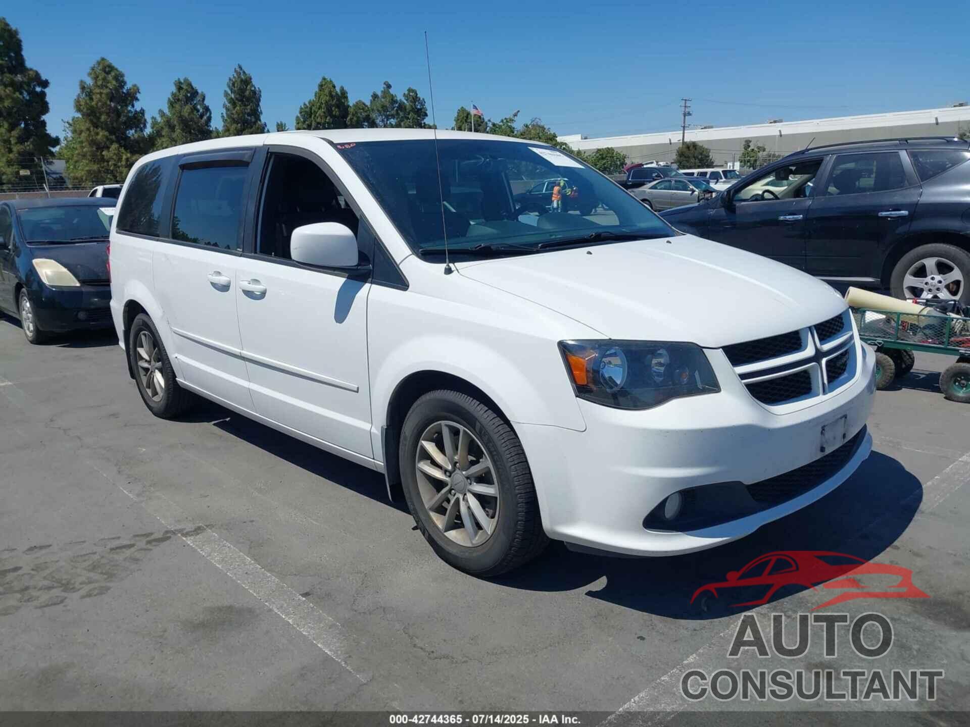 DODGE GRAND CARAVAN 2014 - 2C4RDGEG2ER187393