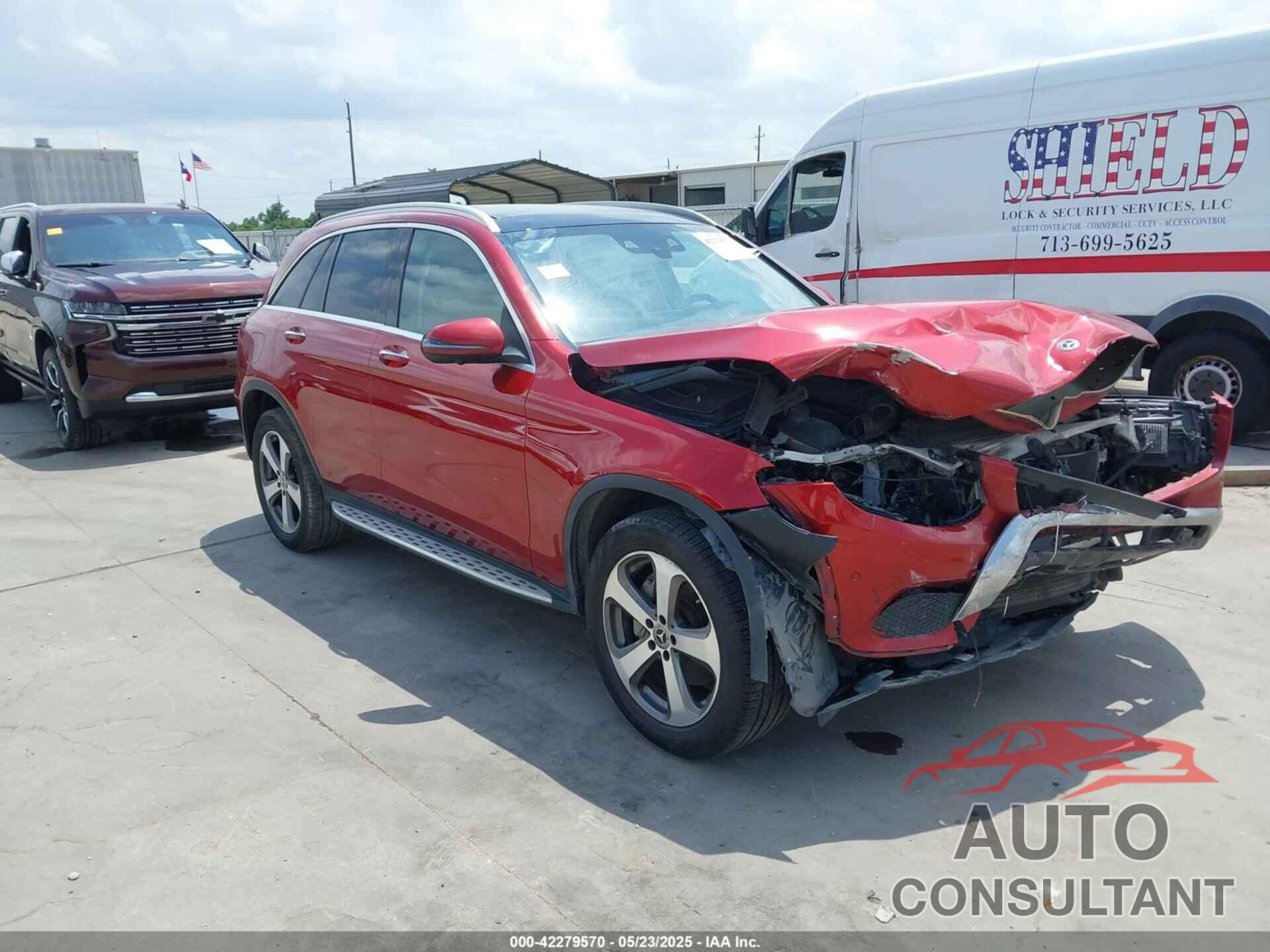 MERCEDES-BENZ GLC 300 2018 - WDC0G4JB1JV047667