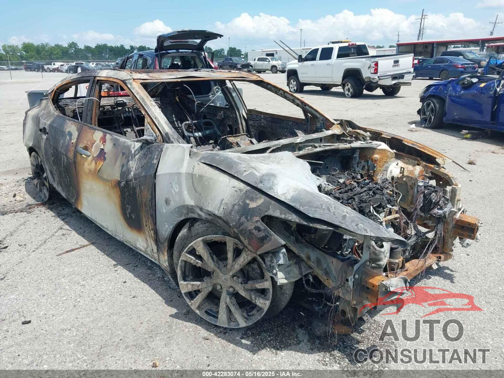 NISSAN MAXIMA 2017 - 1N4AA6AP9HC433641