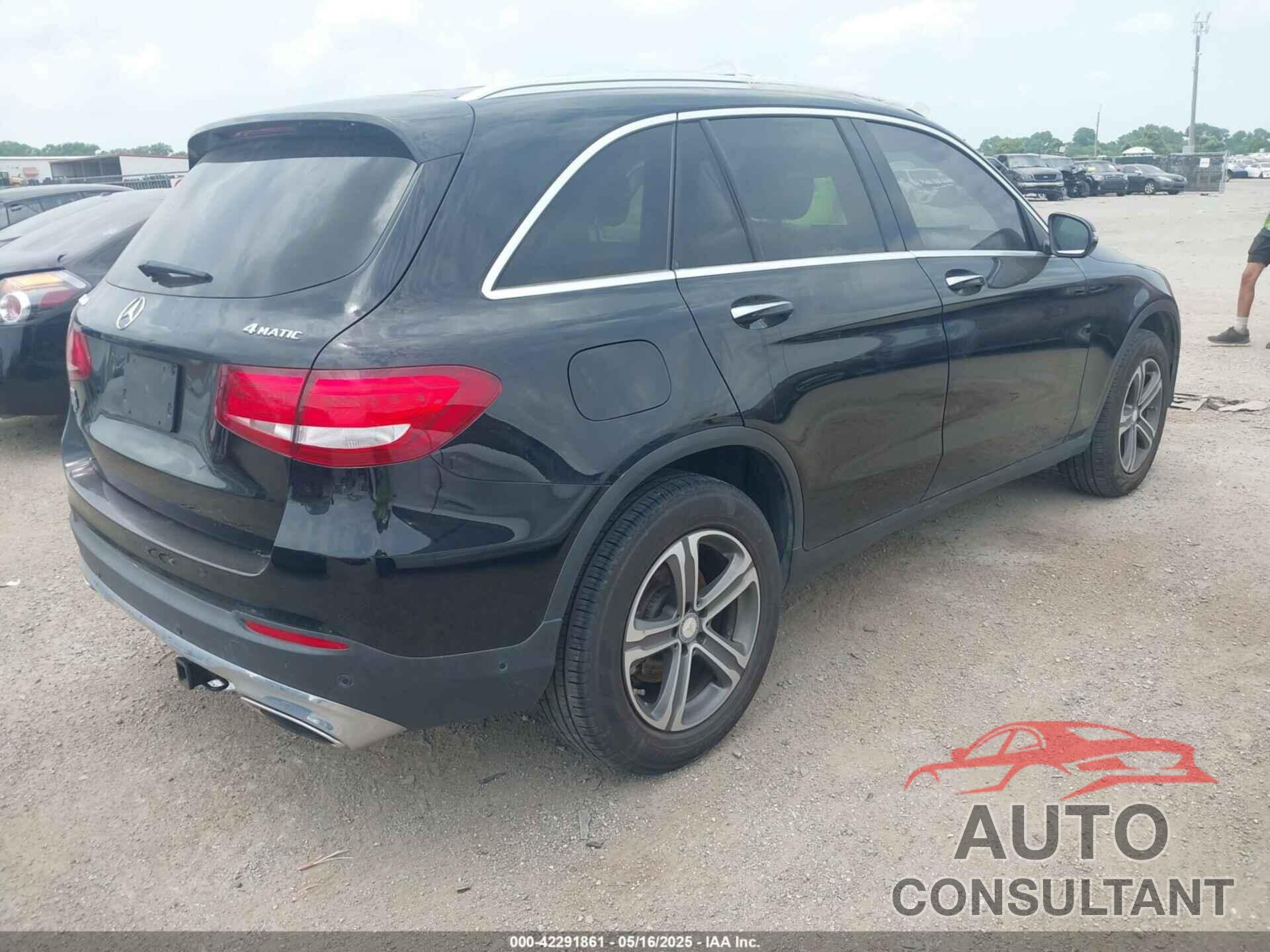 MERCEDES-BENZ GLC 300 2016 - WDC0G4KB9GF054447