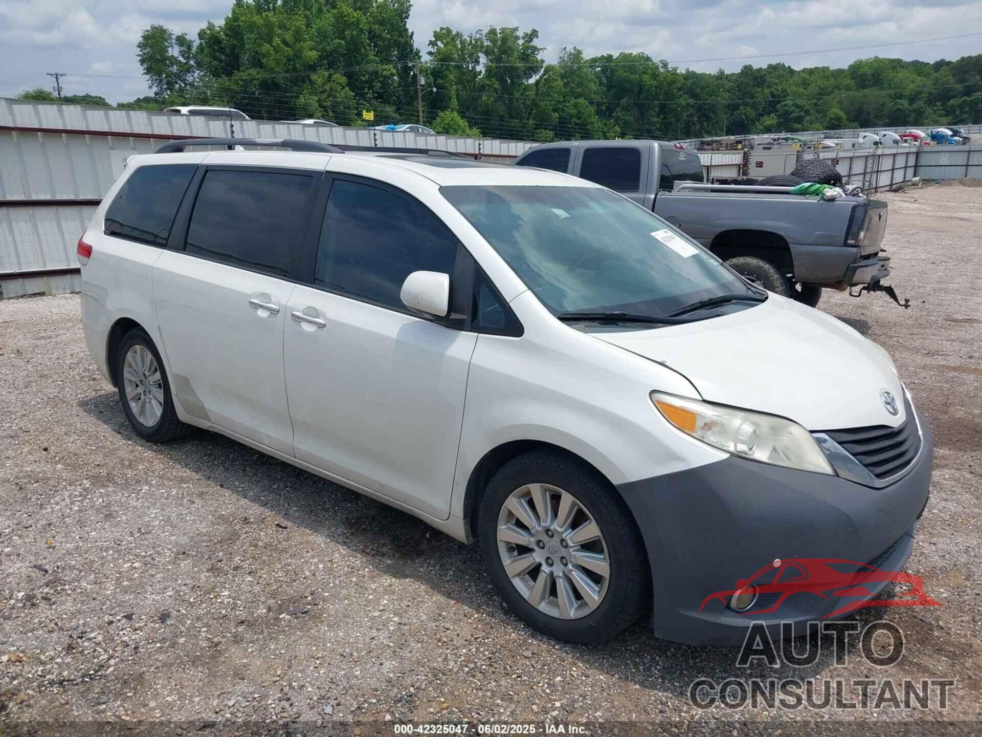 TOYOTA SIENNA 2012 - 5TDYK3DC3CS186962