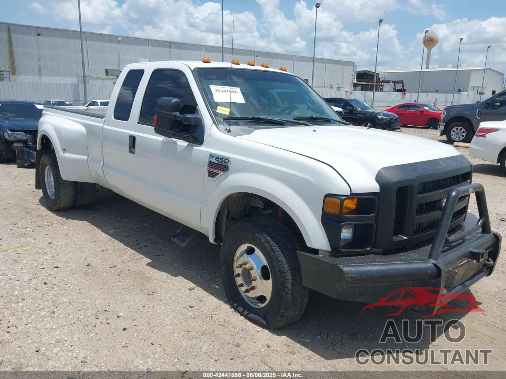 FORD F-350 2010 - 1FTWX3DR7AEA31332