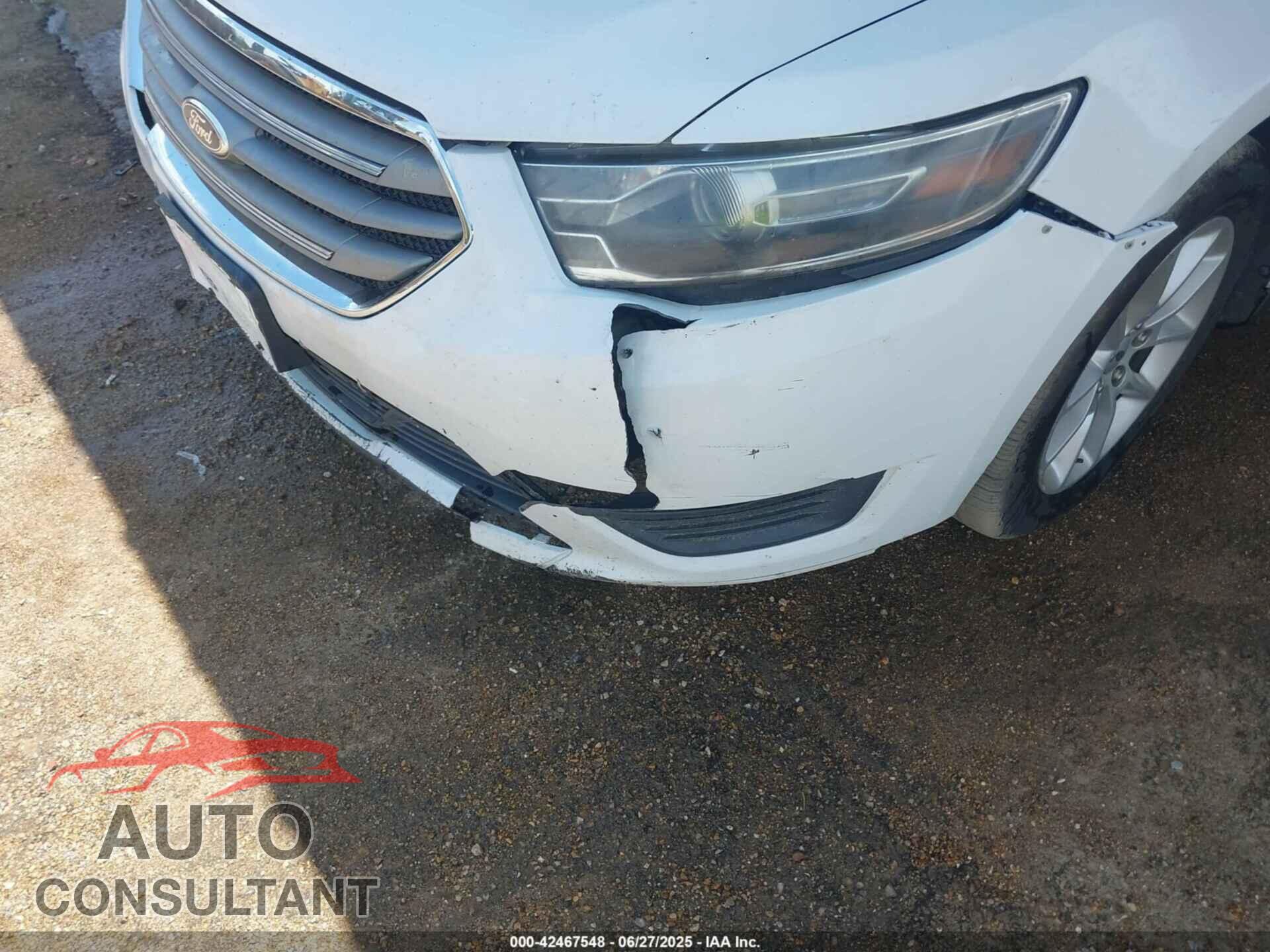 FORD TAURUS 2015 - 1FAHP2D84FG105138