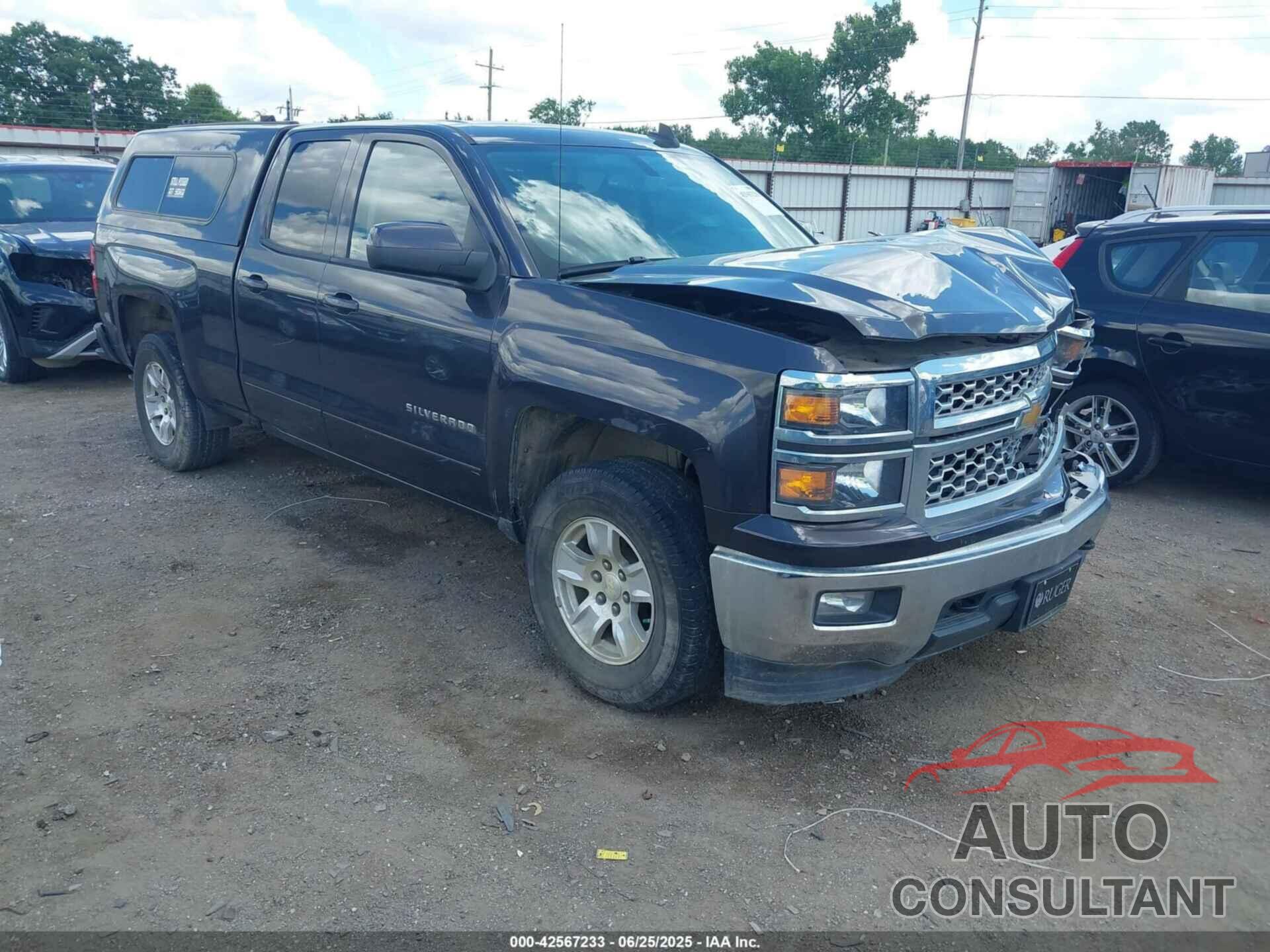 CHEVROLET SILVERADO 1500 2015 - 1GCVKREH4FZ431688