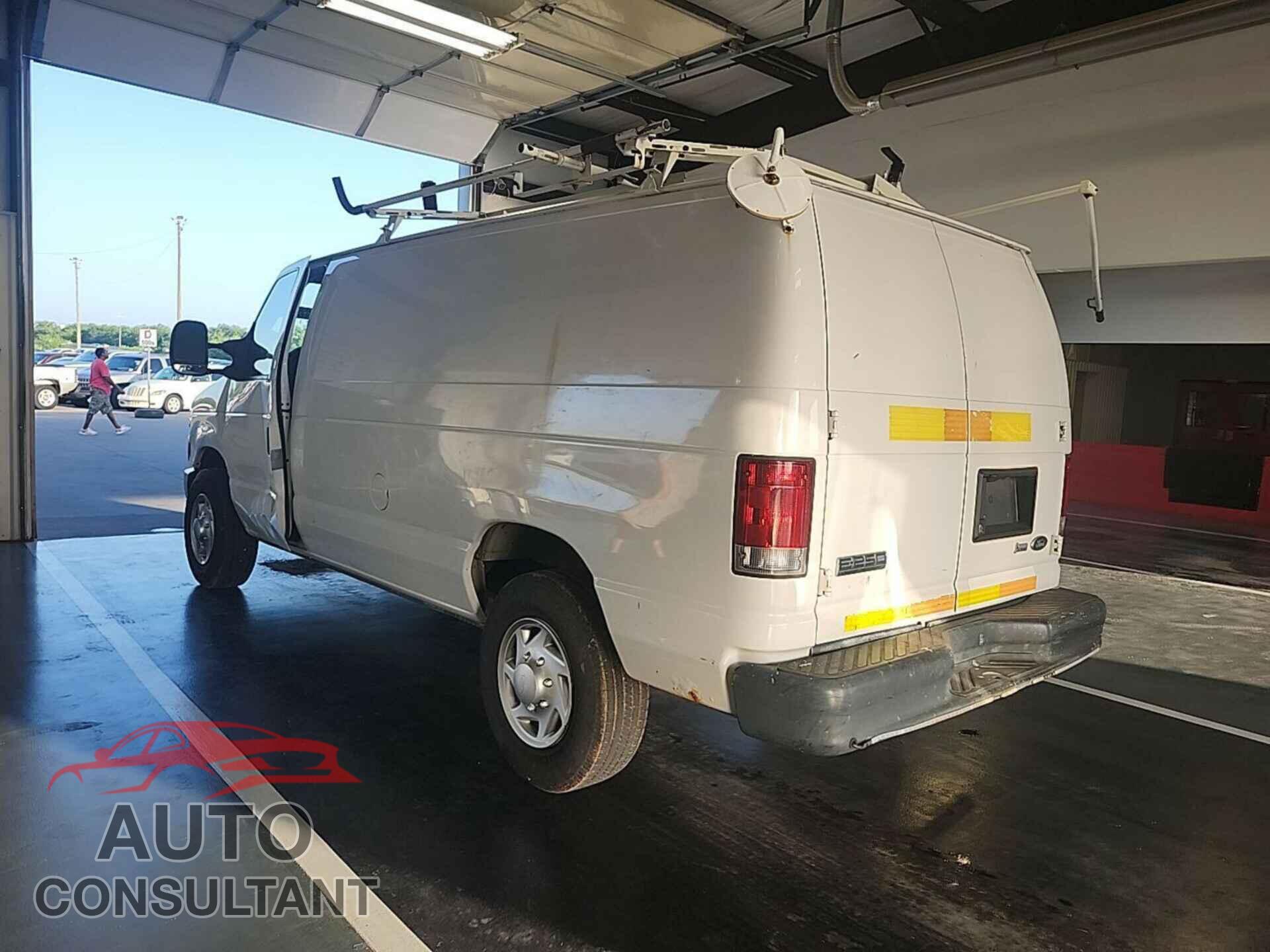 FORD ECONOLINE 2010 - 1FTNE2EW4ADA72071