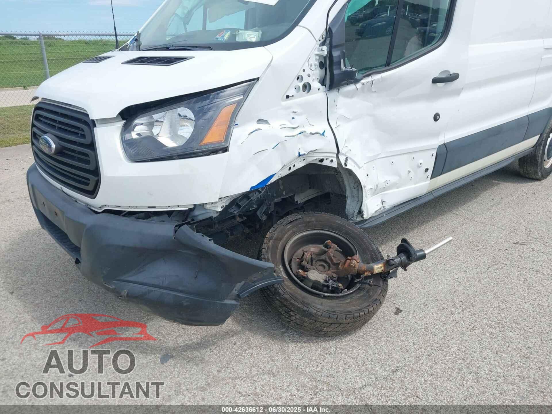 FORD TRANSIT-150 2019 - 1FTYE2CM2KKB42436