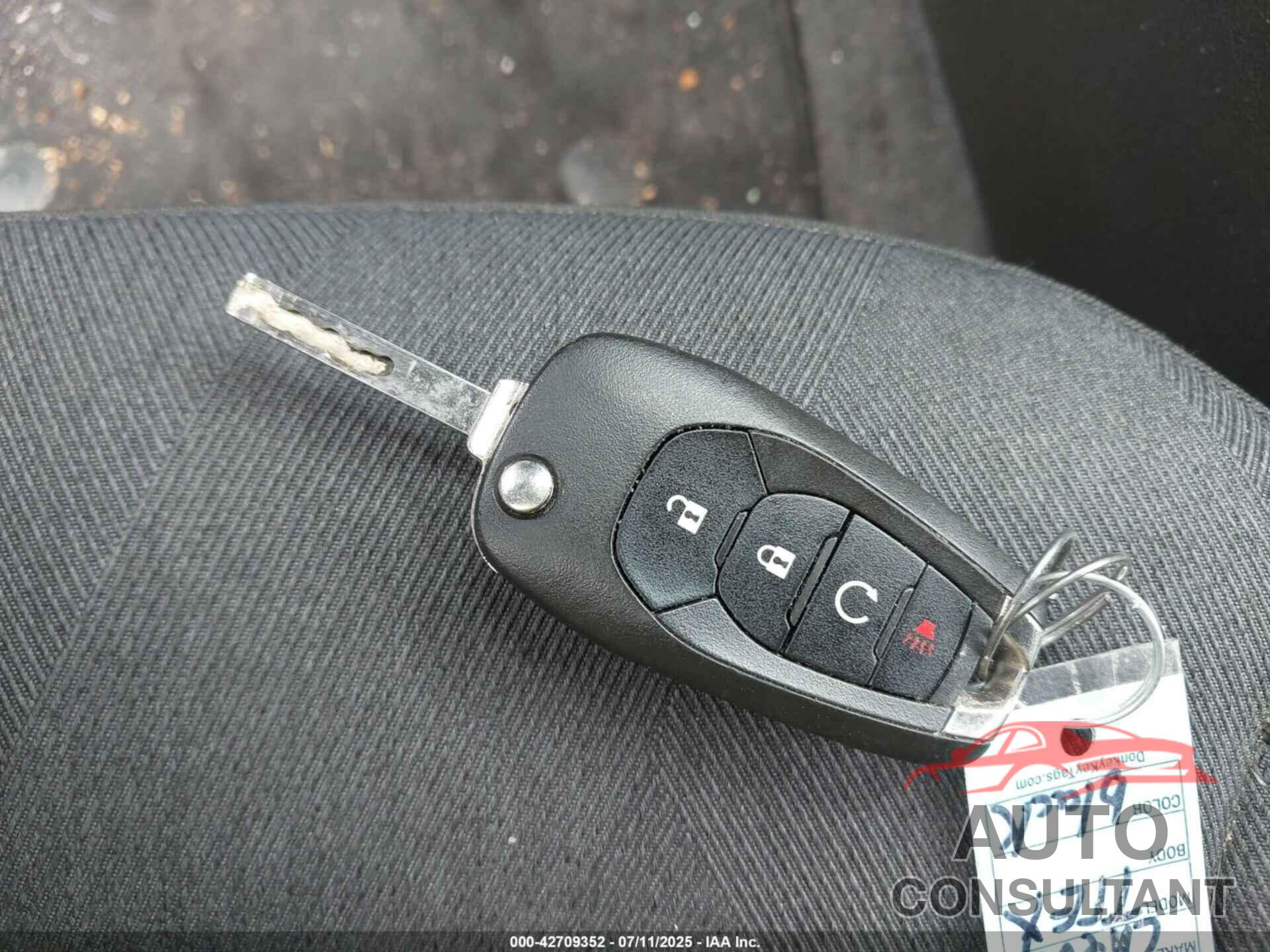 CHEVROLET TRAX 2024 - KL77LGE28RC103636
