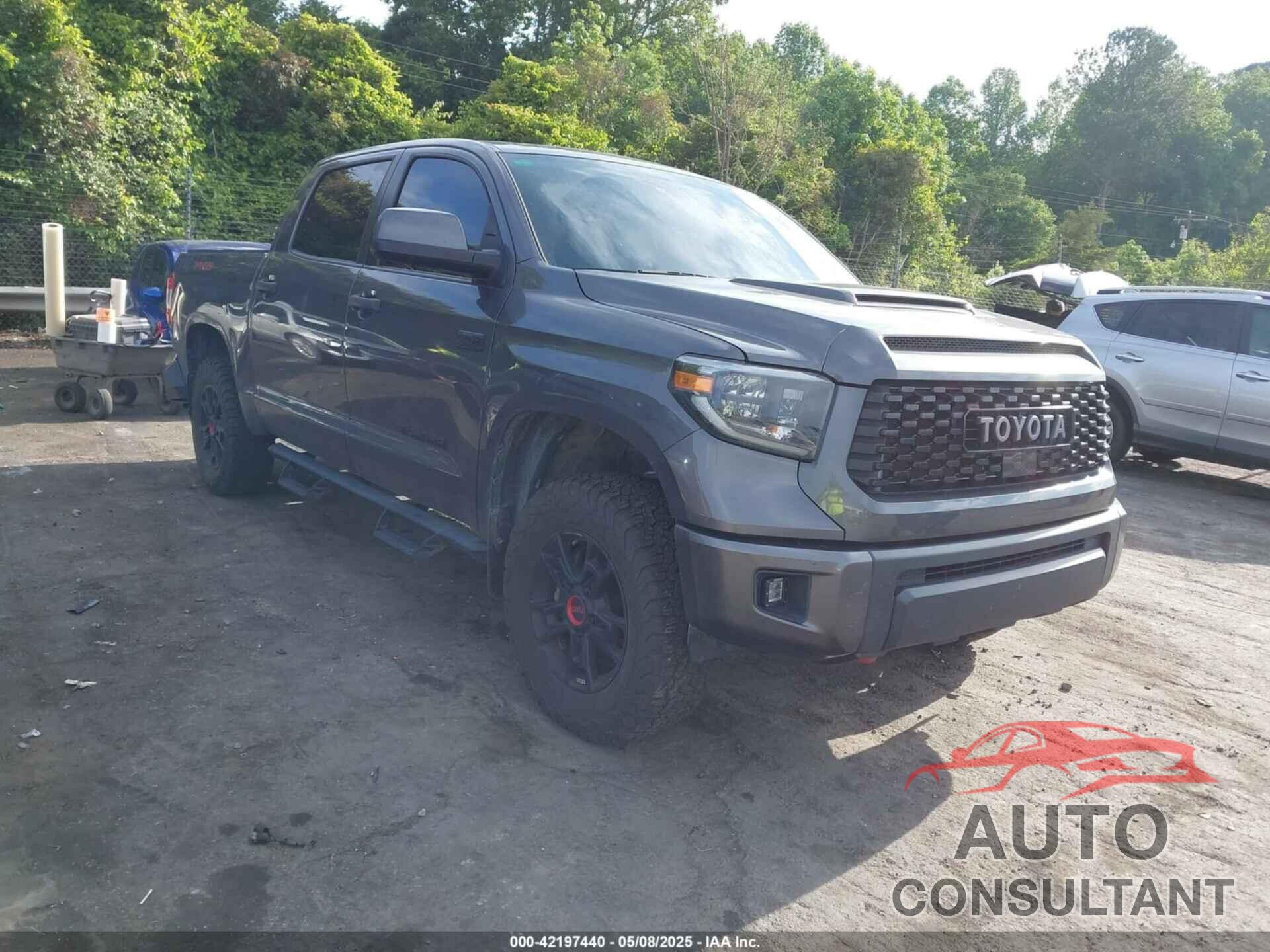 TOYOTA TUNDRA 2021 - 5TFDY5F19MX004939