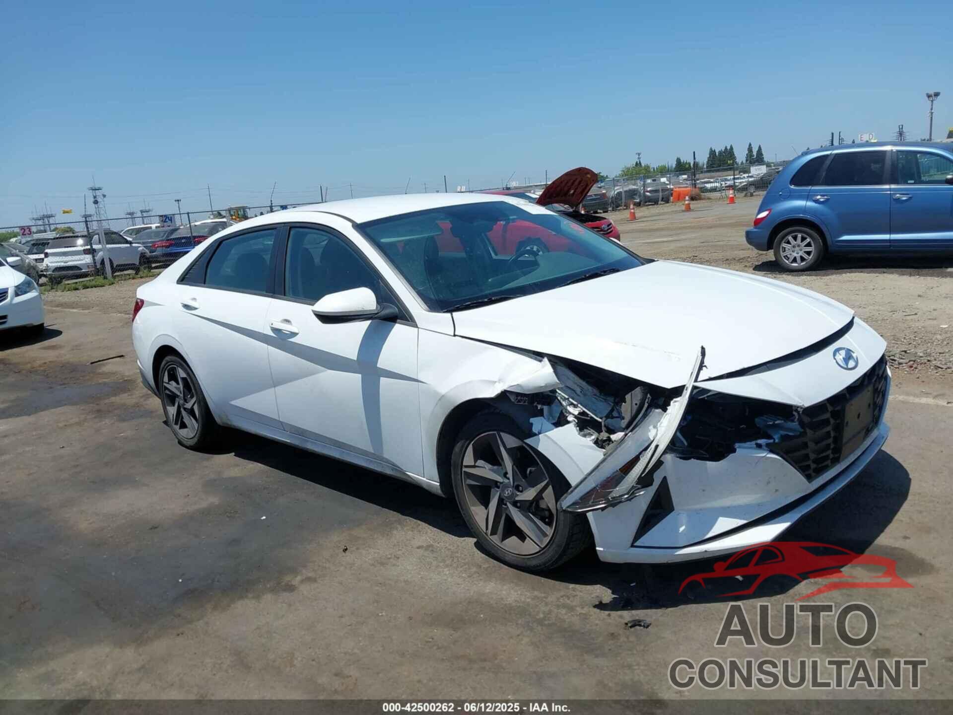 HYUNDAI ELANTRA 2023 - 5NPLS4AG6PH102748