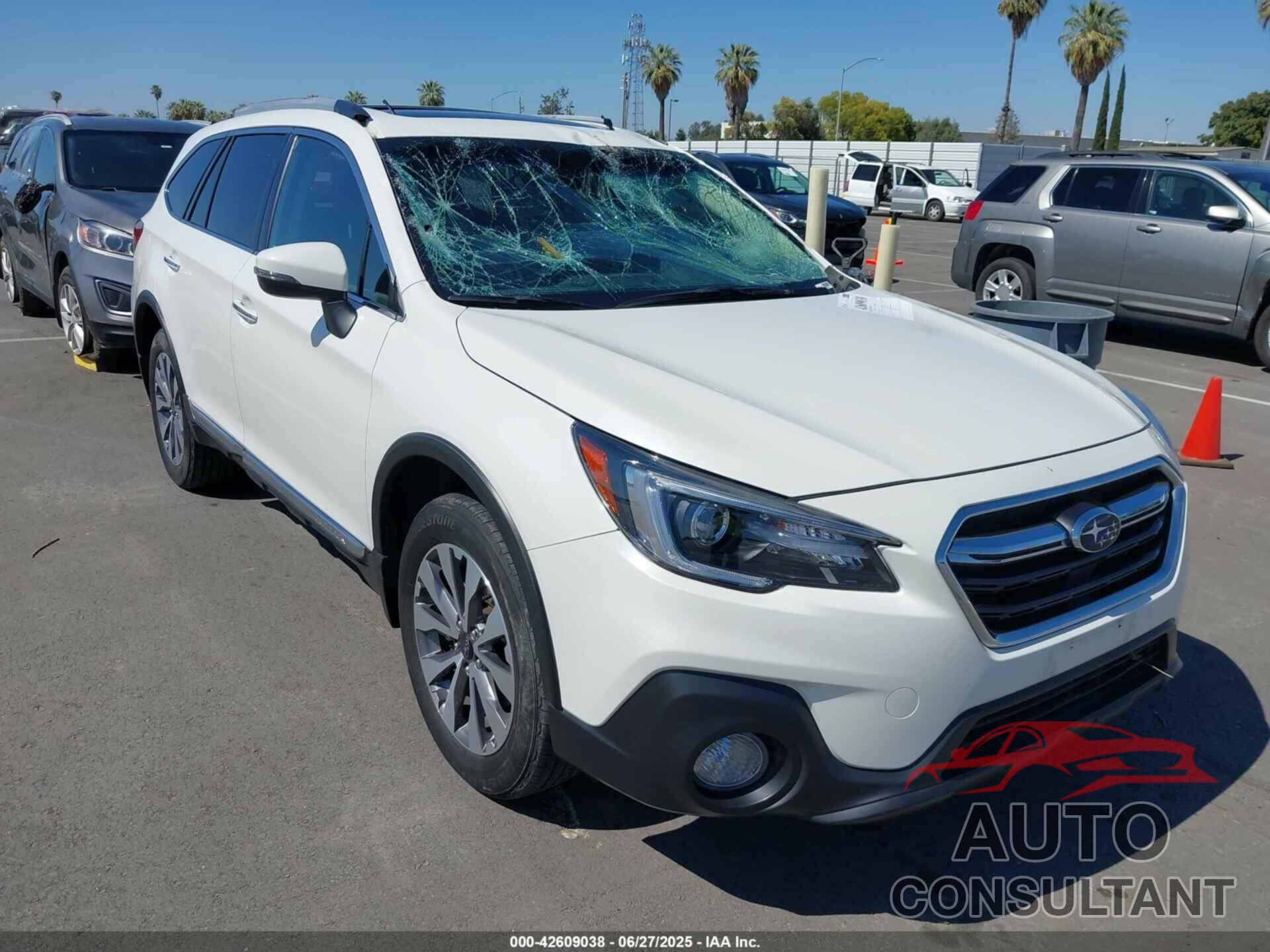 SUBARU OUTBACK 2018 - 4S4BSATC7J3347691