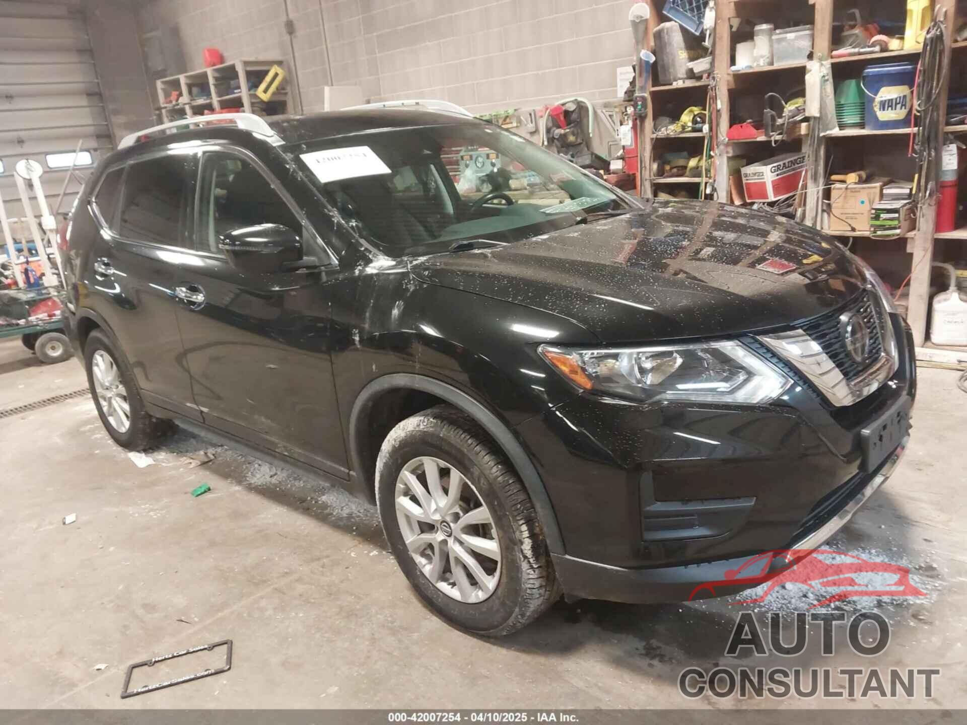 NISSAN ROGUE 2020 - KNMAT2MVXLP532476