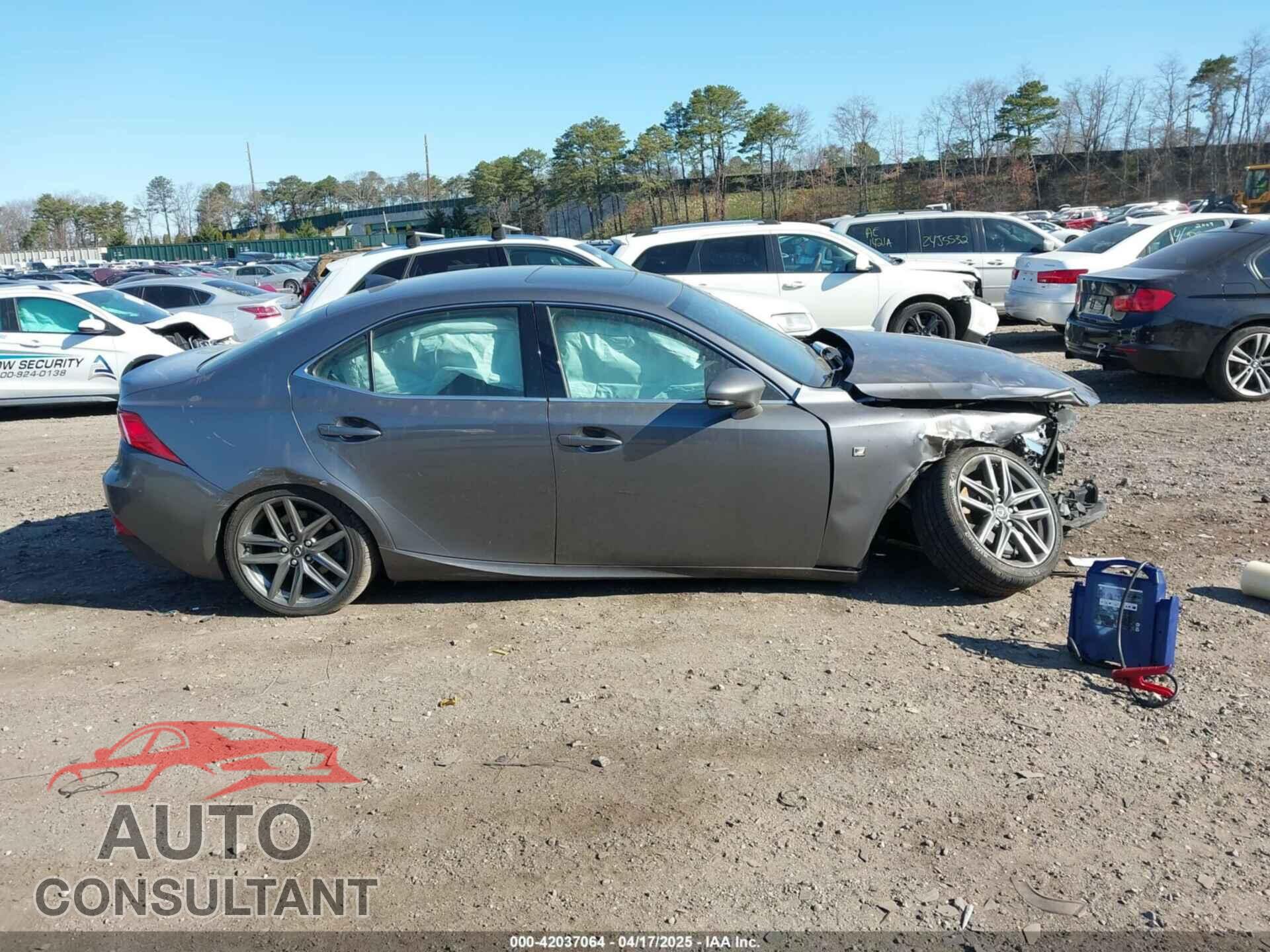 LEXUS IS 350 2014 - JTHCE1D24E5000740