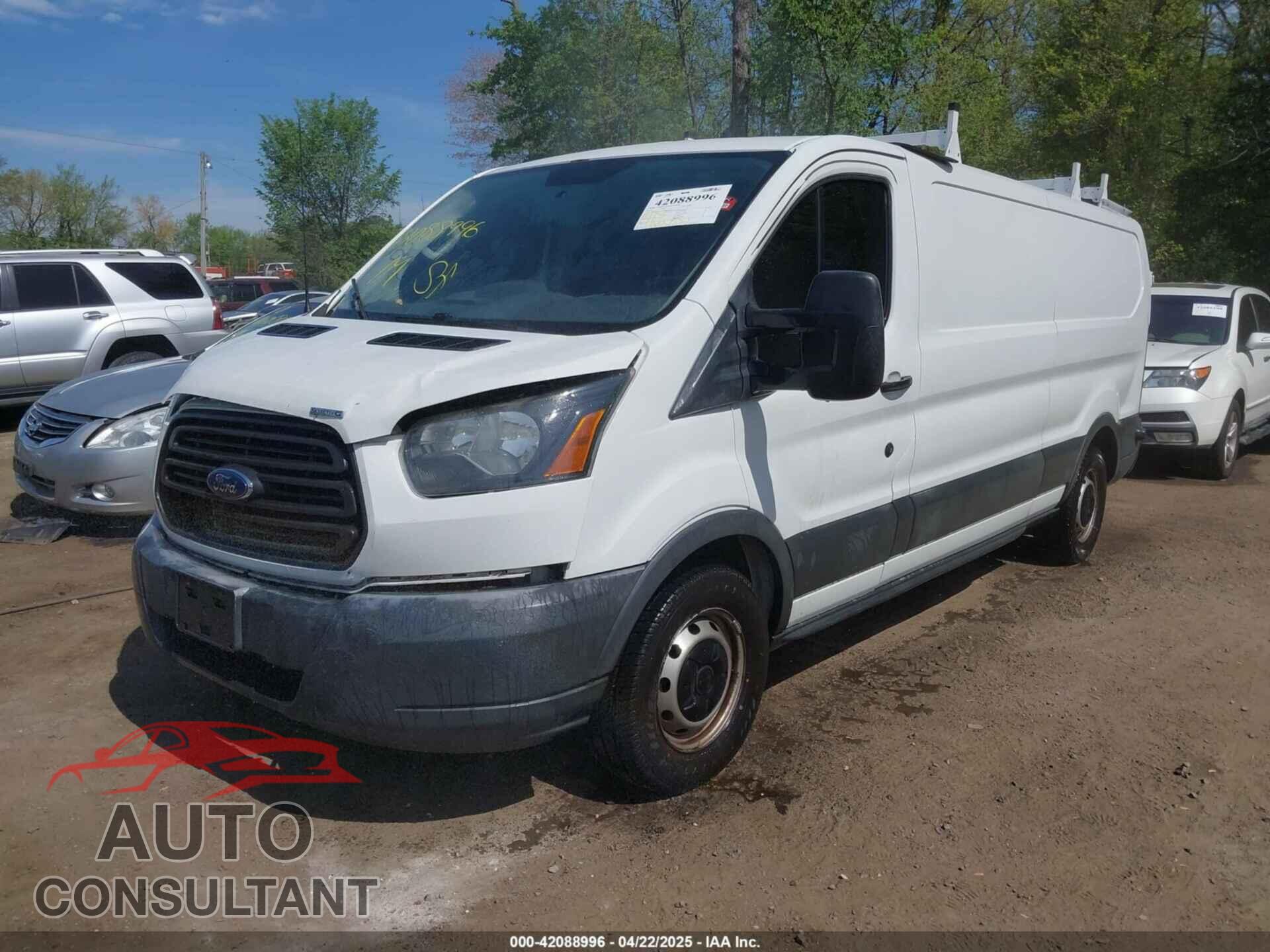 FORD TRANSIT-150 2015 - 1FTNE2YM7FKB00894