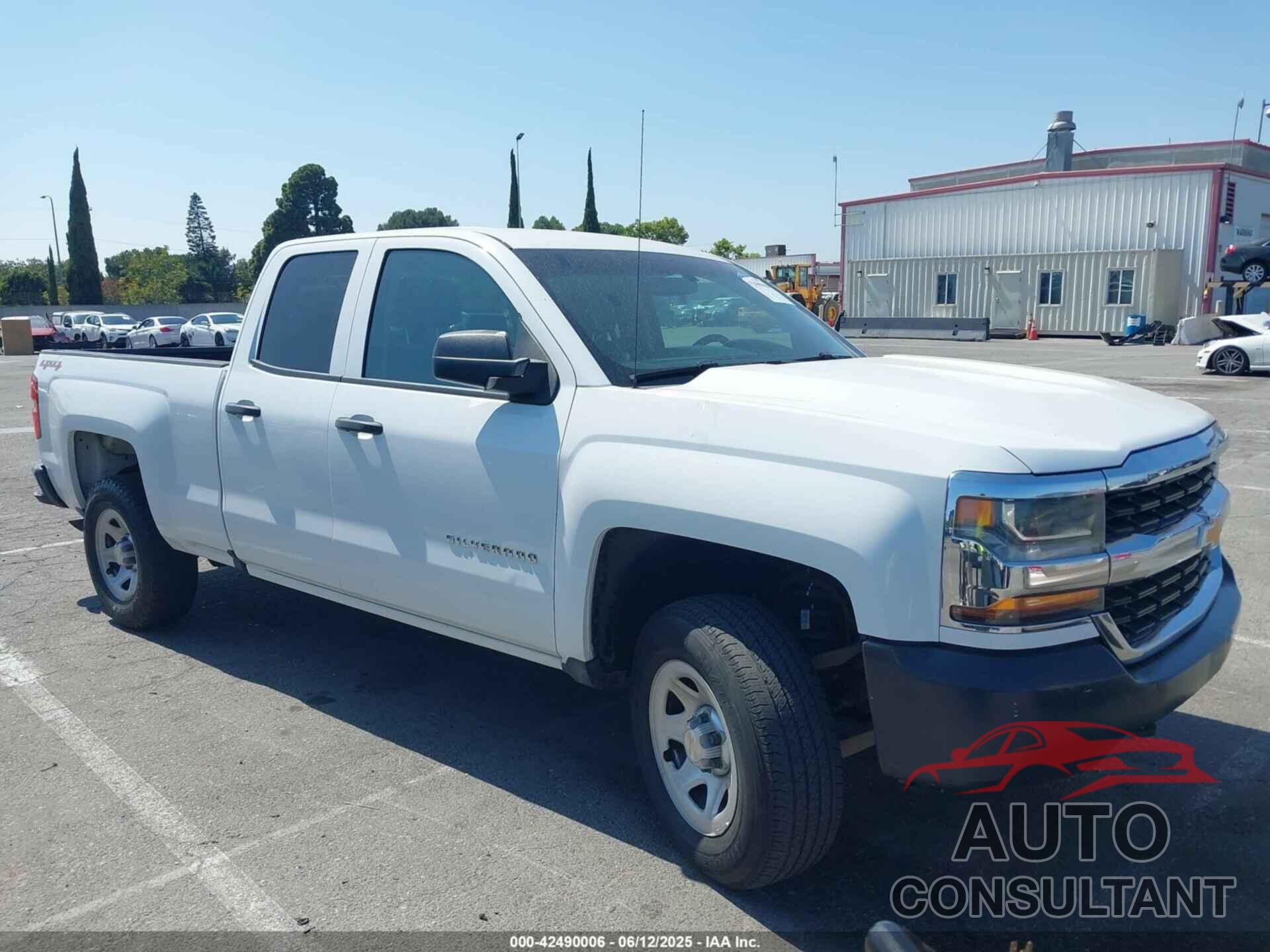 CHEVROLET SILVERADO 1500 2017 - 1GCVKNEC7HZ365914