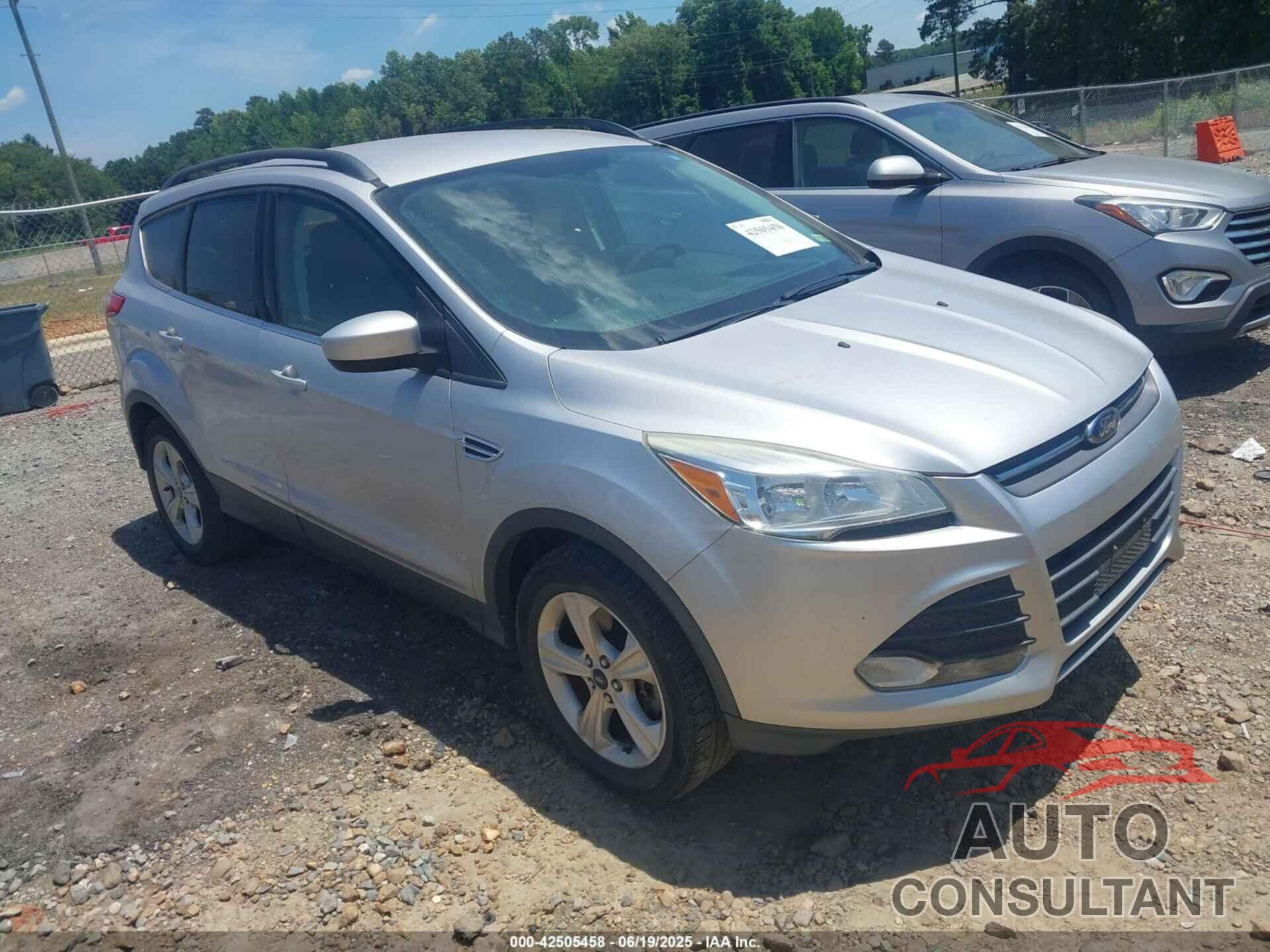 FORD ESCAPE 2016 - 1FMCU9GX4GUC01617