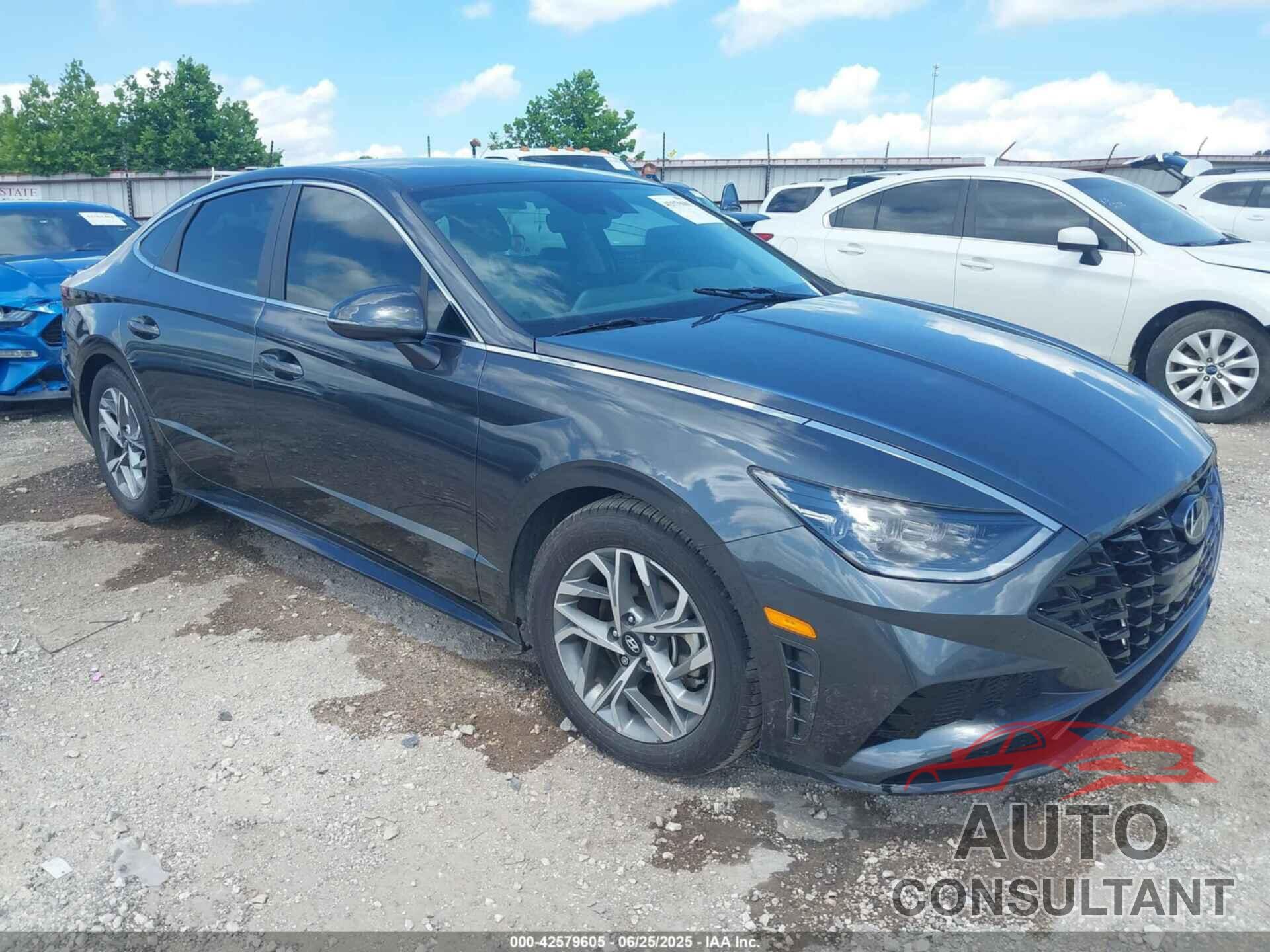 HYUNDAI SONATA 2023 - KMHL64JA9PA330052