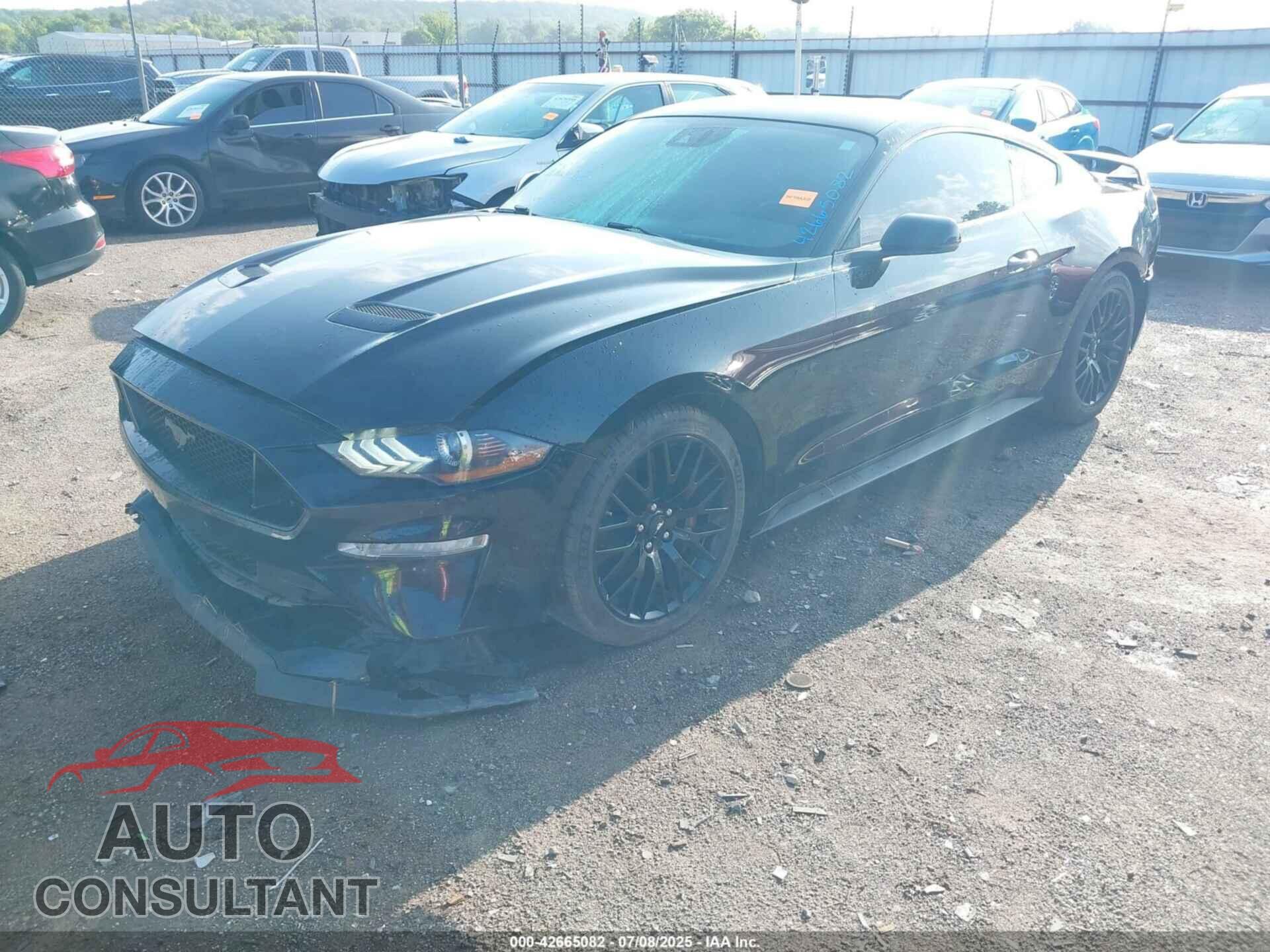 FORD MUSTANG 2018 - 1FA6P8CF7J5166885