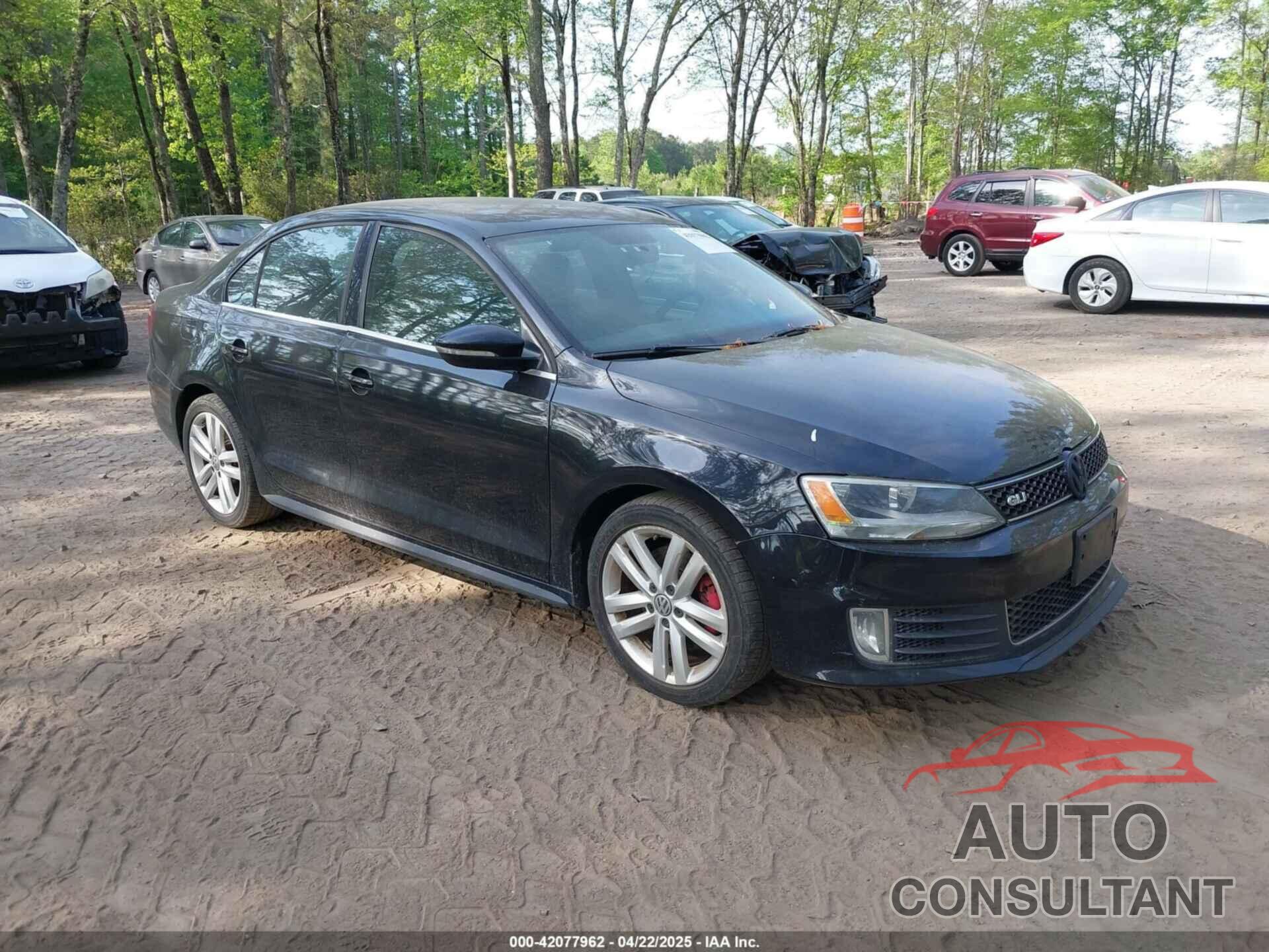 VOLKSWAGEN JETTA 2013 - 3VW467AJ2DM215802