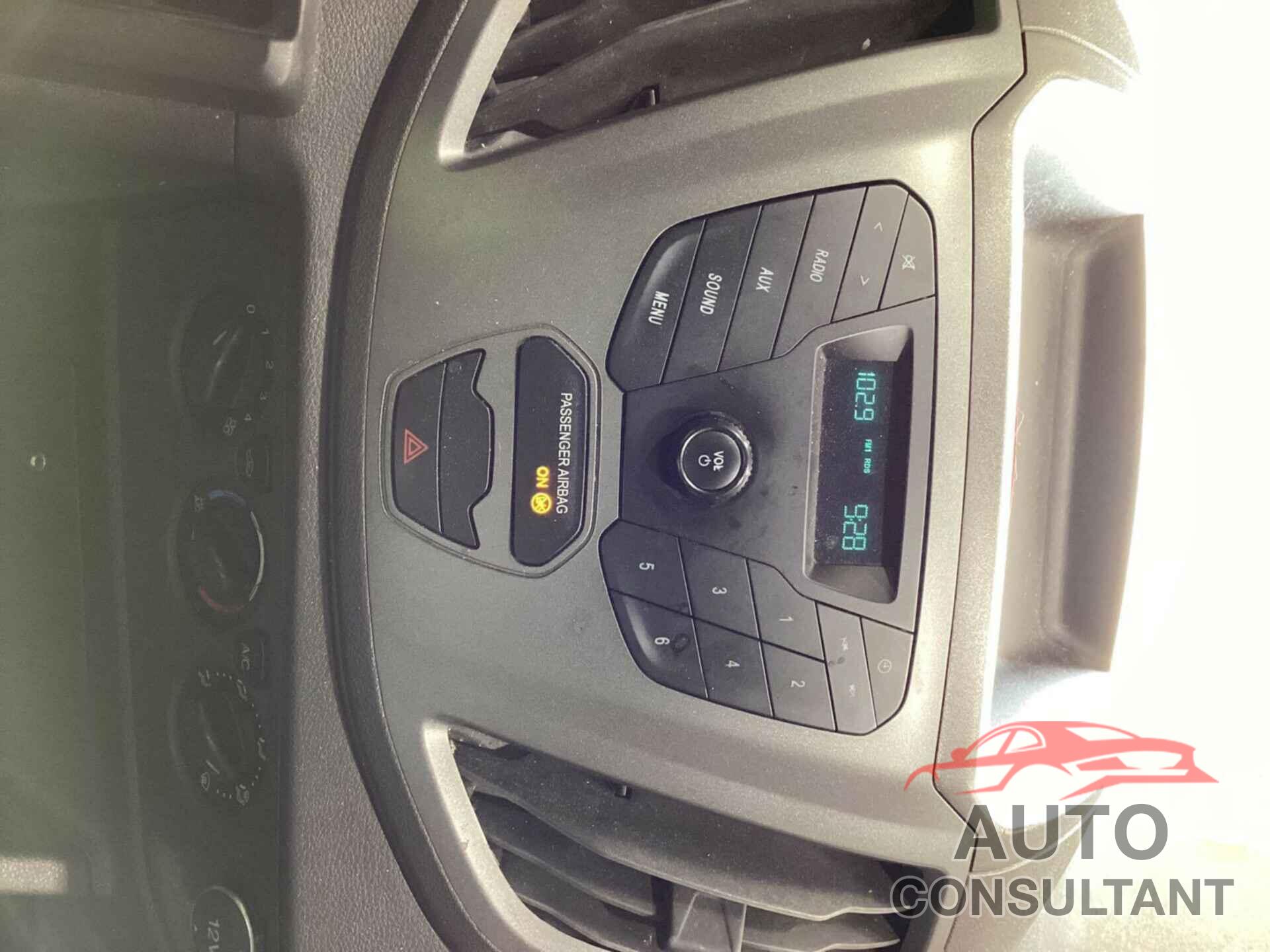 FORD TRANSIT 2017 - 1FTYE1ZM3HKA04270