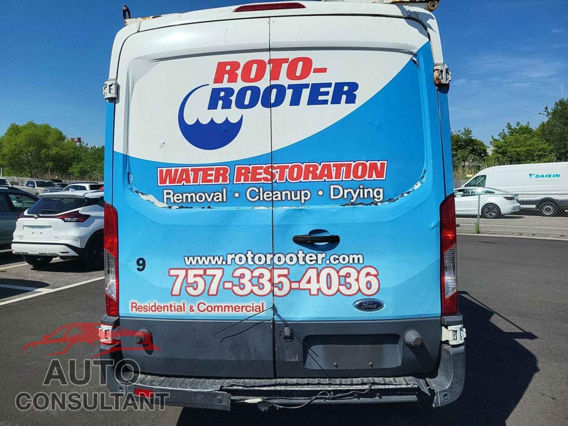 FORD TRANSIT 2017 - 1FTYR2CMXHKA44834