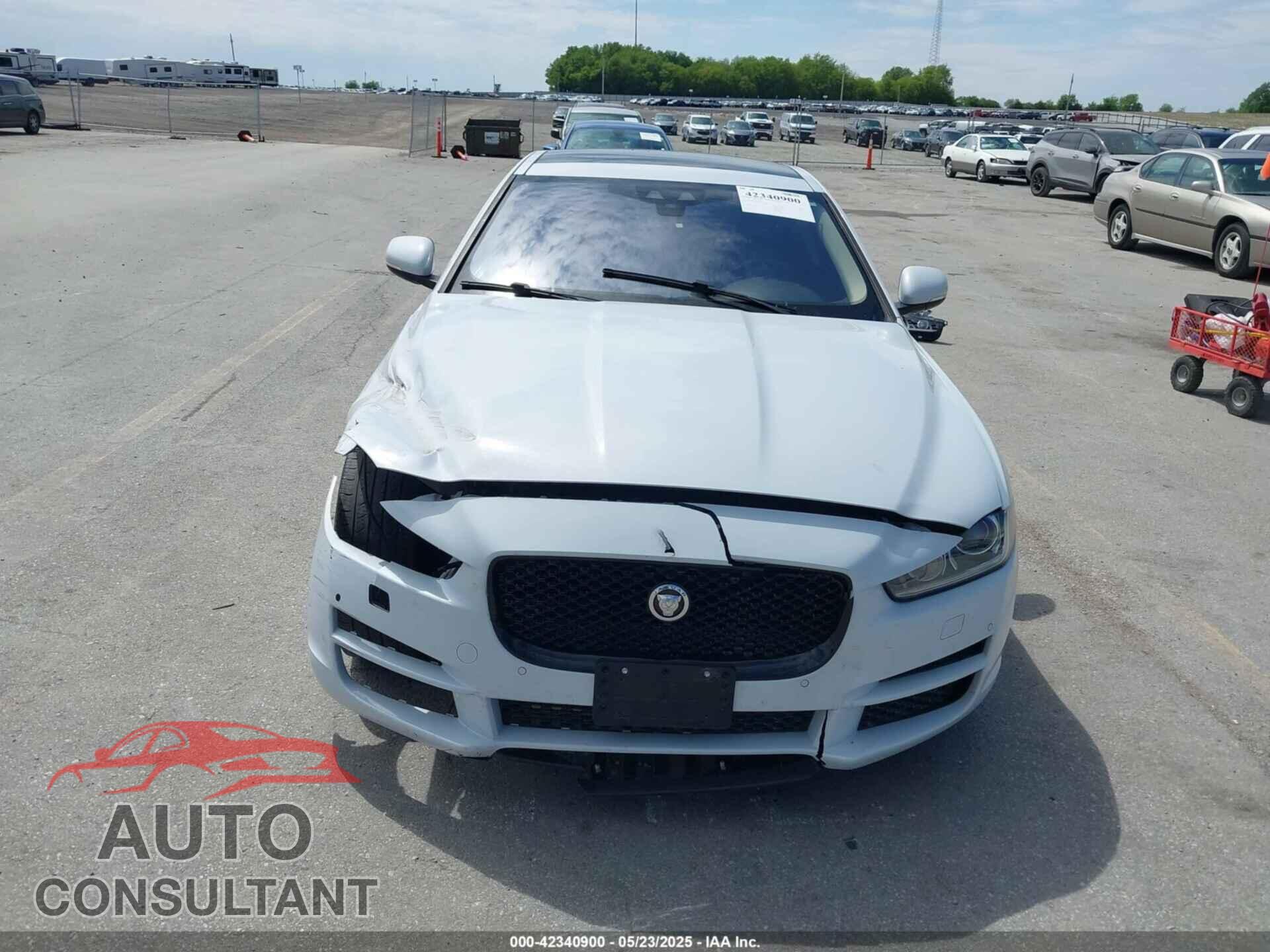 JAGUAR XE 2017 - SAJAE4BG9HA948704