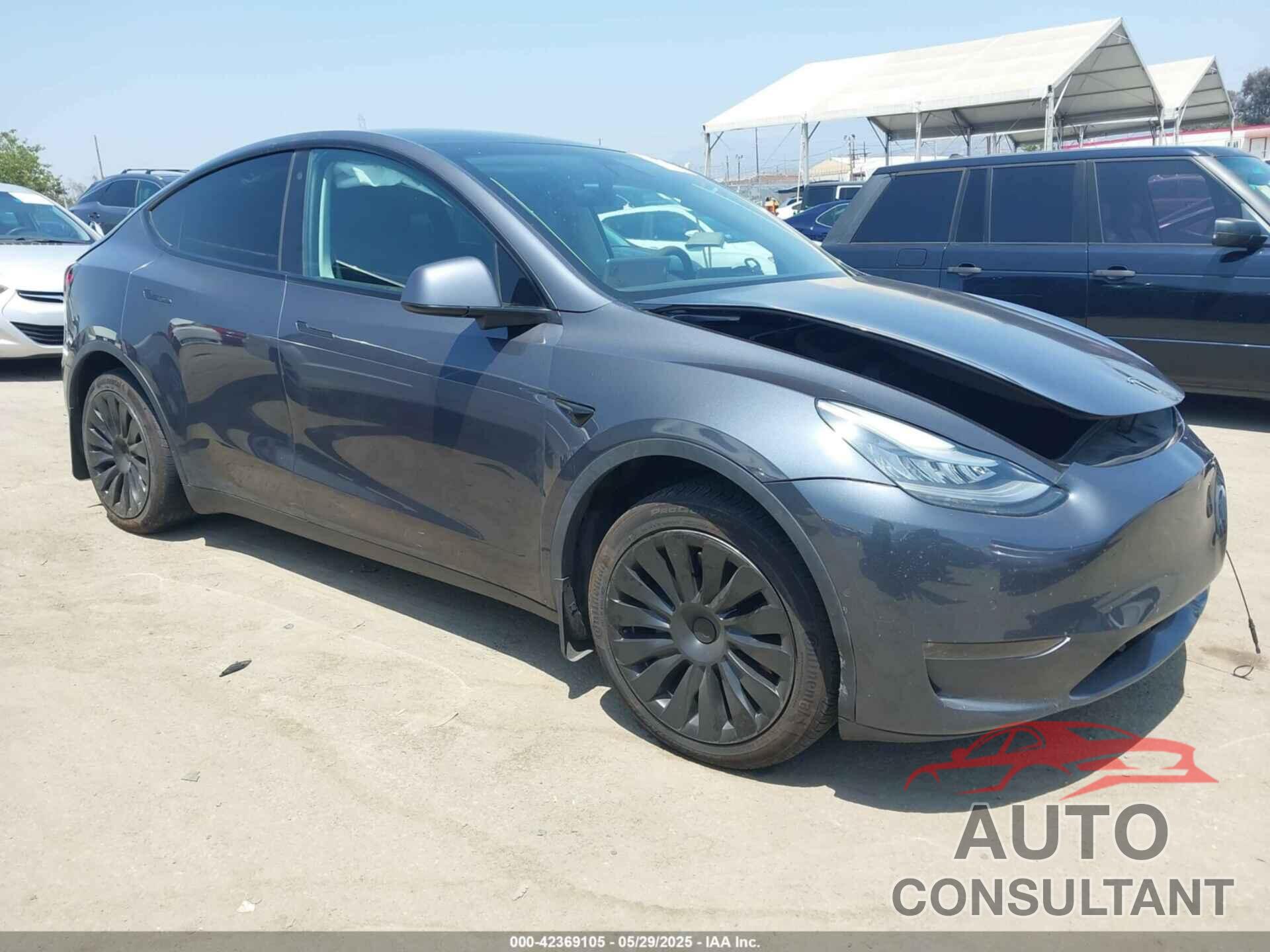 TESLA MODEL Y 2020 - 5YJYGDEEXLF010356