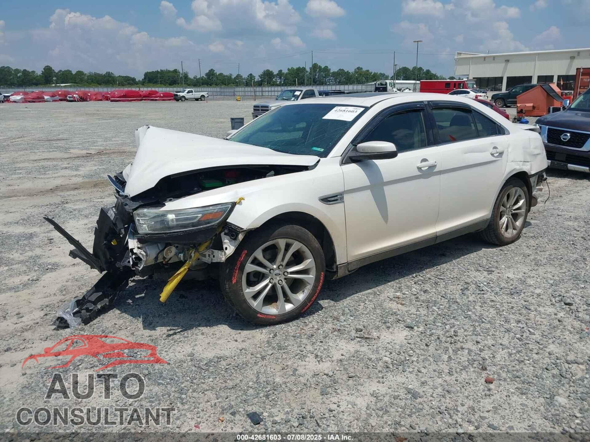FORD TAURUS 2013 - 1FAHP2E83DG101433