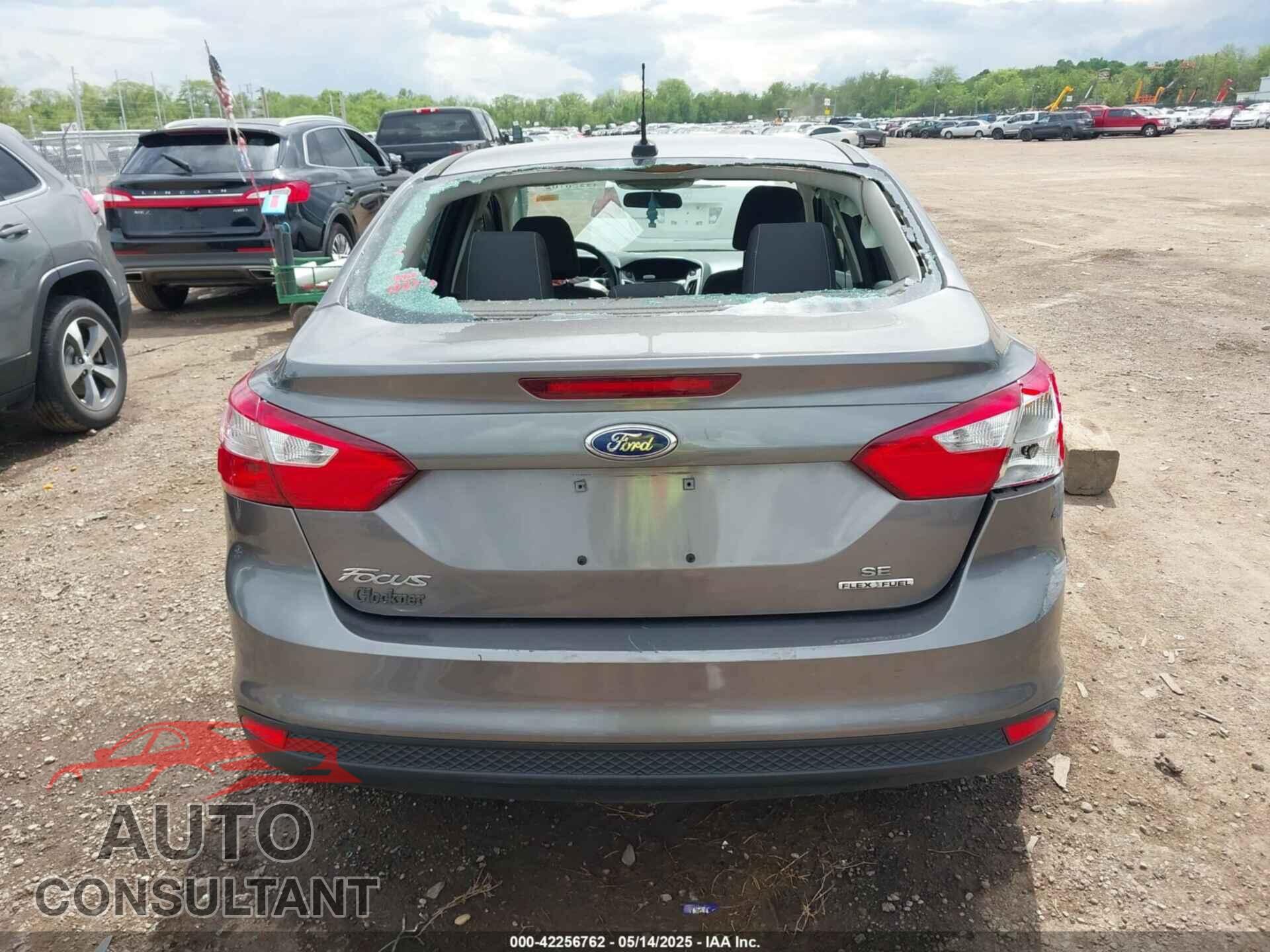 FORD FOCUS 2014 - 1FADP3F27EL116685
