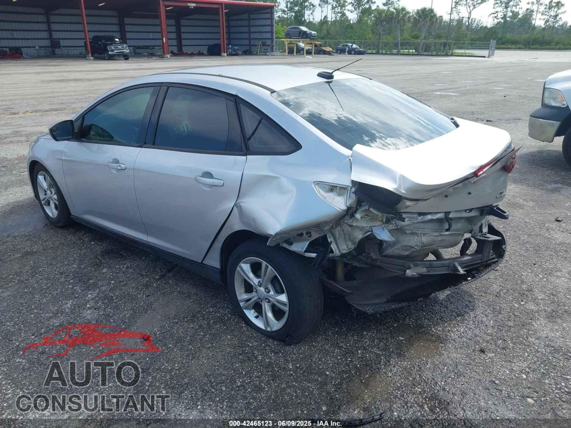 FORD FOCUS 2013 - 1FADP3F28DL217636