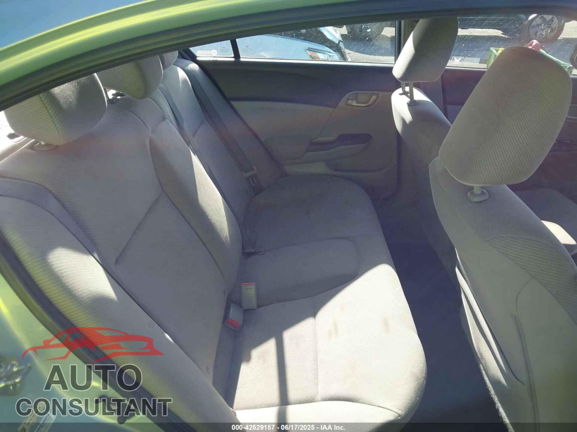 HONDA CIVIC 2012 - 19XFB2F58CE085586