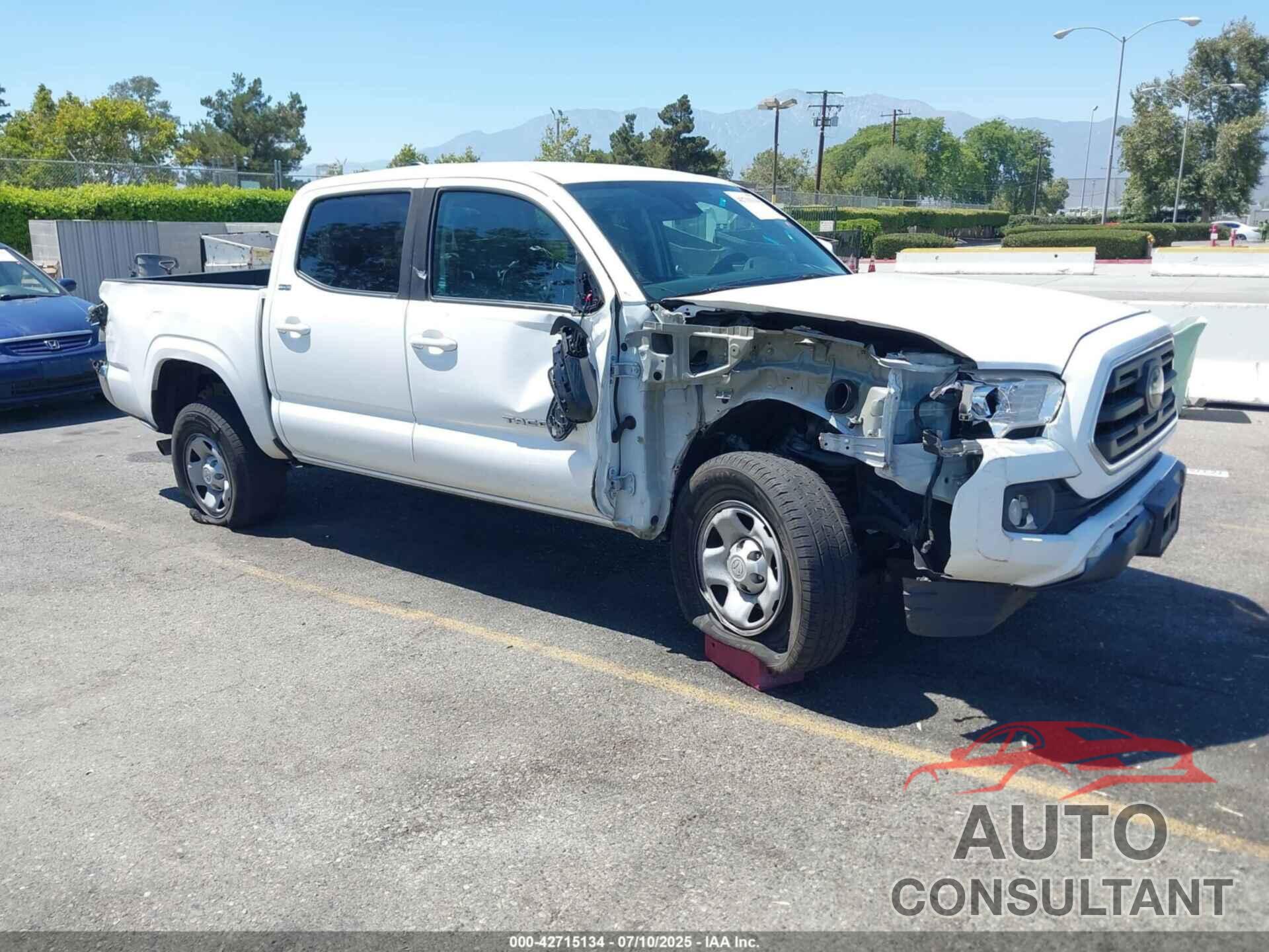 TOYOTA TACOMA 2019 - 5TFAX5GN5KX156141
