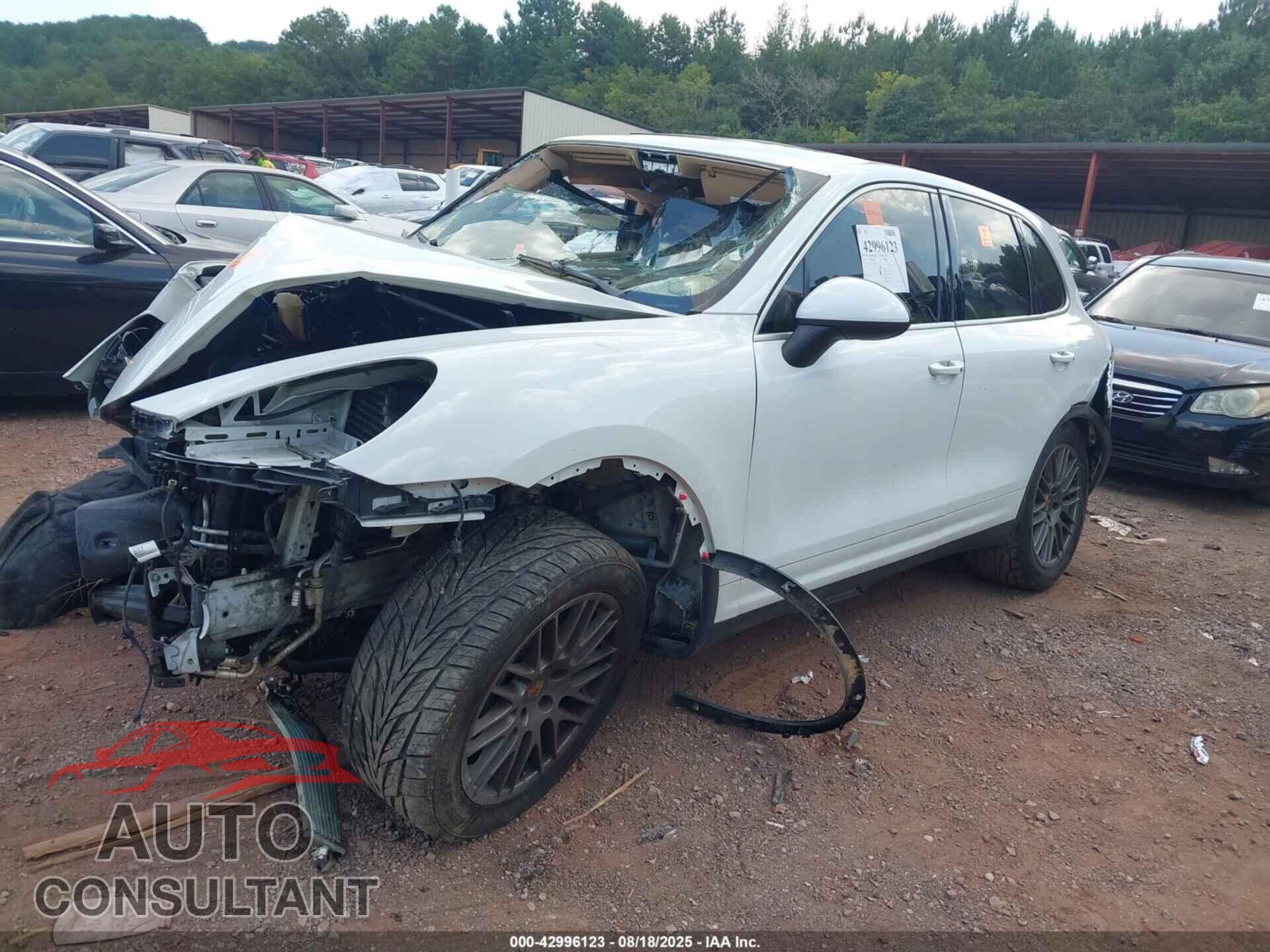 PORSCHE CAYENNE 2014 - WP1AA2A23ELA07154