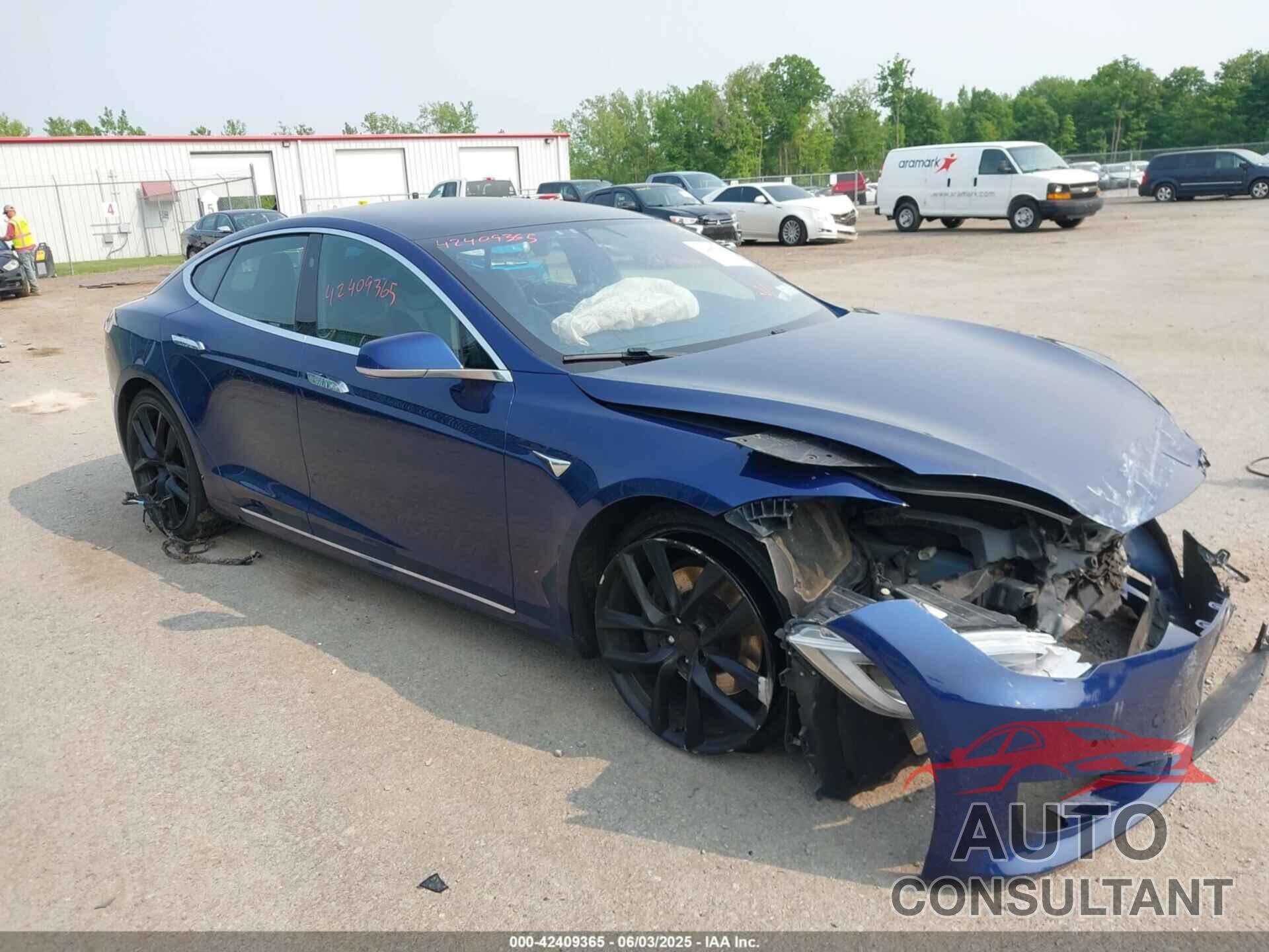 TESLA MODEL S 2017 - 5YJSA1E27HF192505