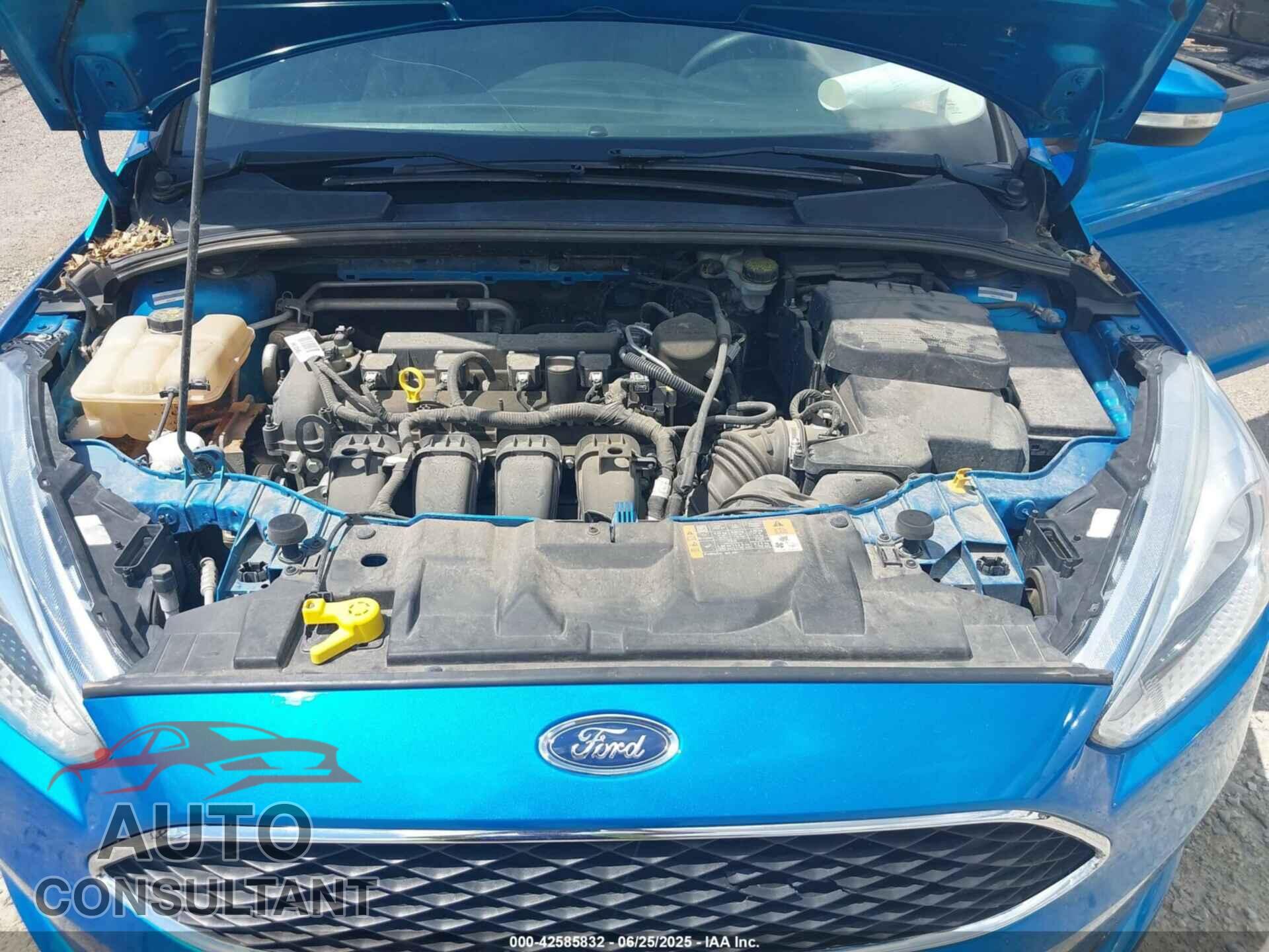 FORD FOCUS 2016 - 1FADP3K22GL310193