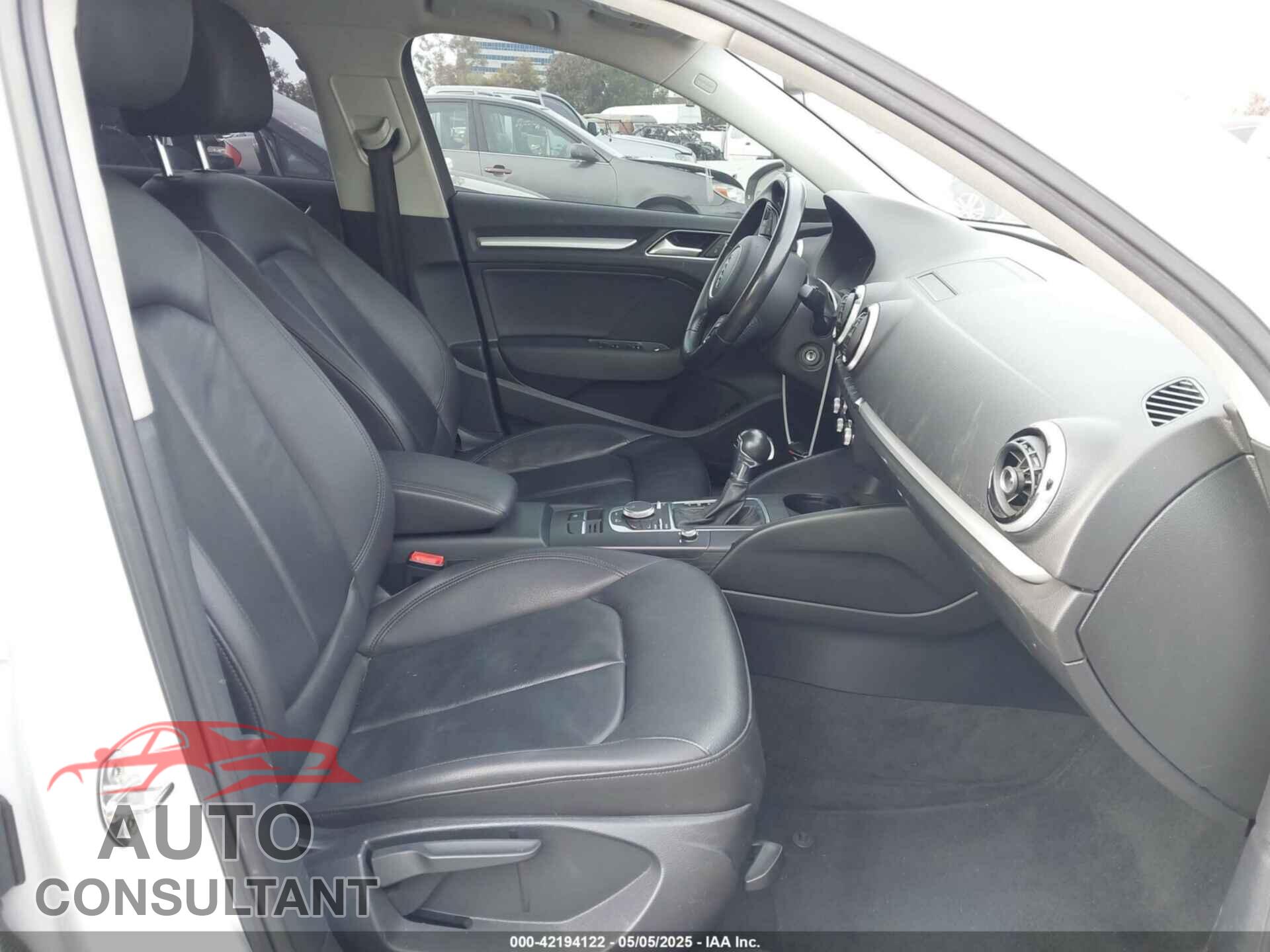 AUDI A3 2016 - WAUA7GFF5G1054271