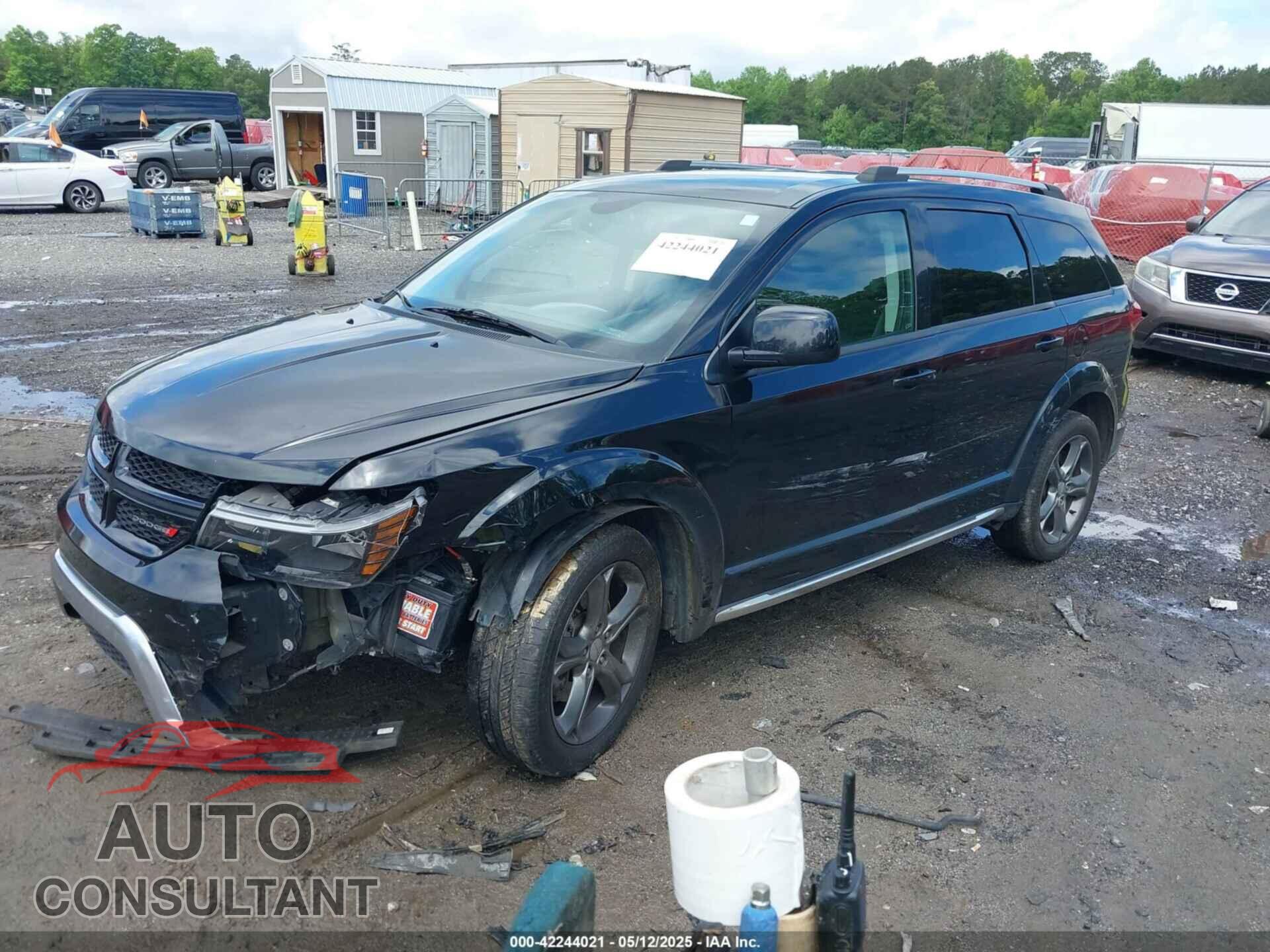 DODGE JOURNEY 2015 - 3C4PDCGBXFT543184