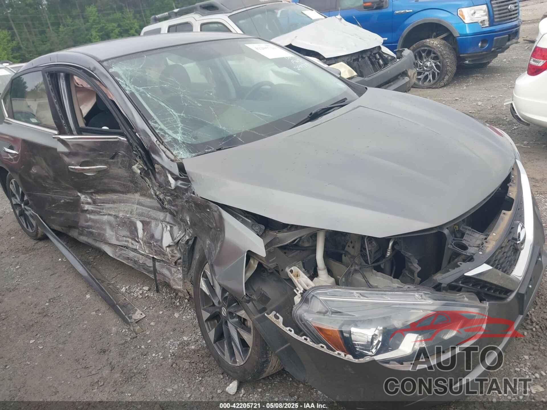 NISSAN SENTRA 2019 - 3N1AB7AP4KY299779
