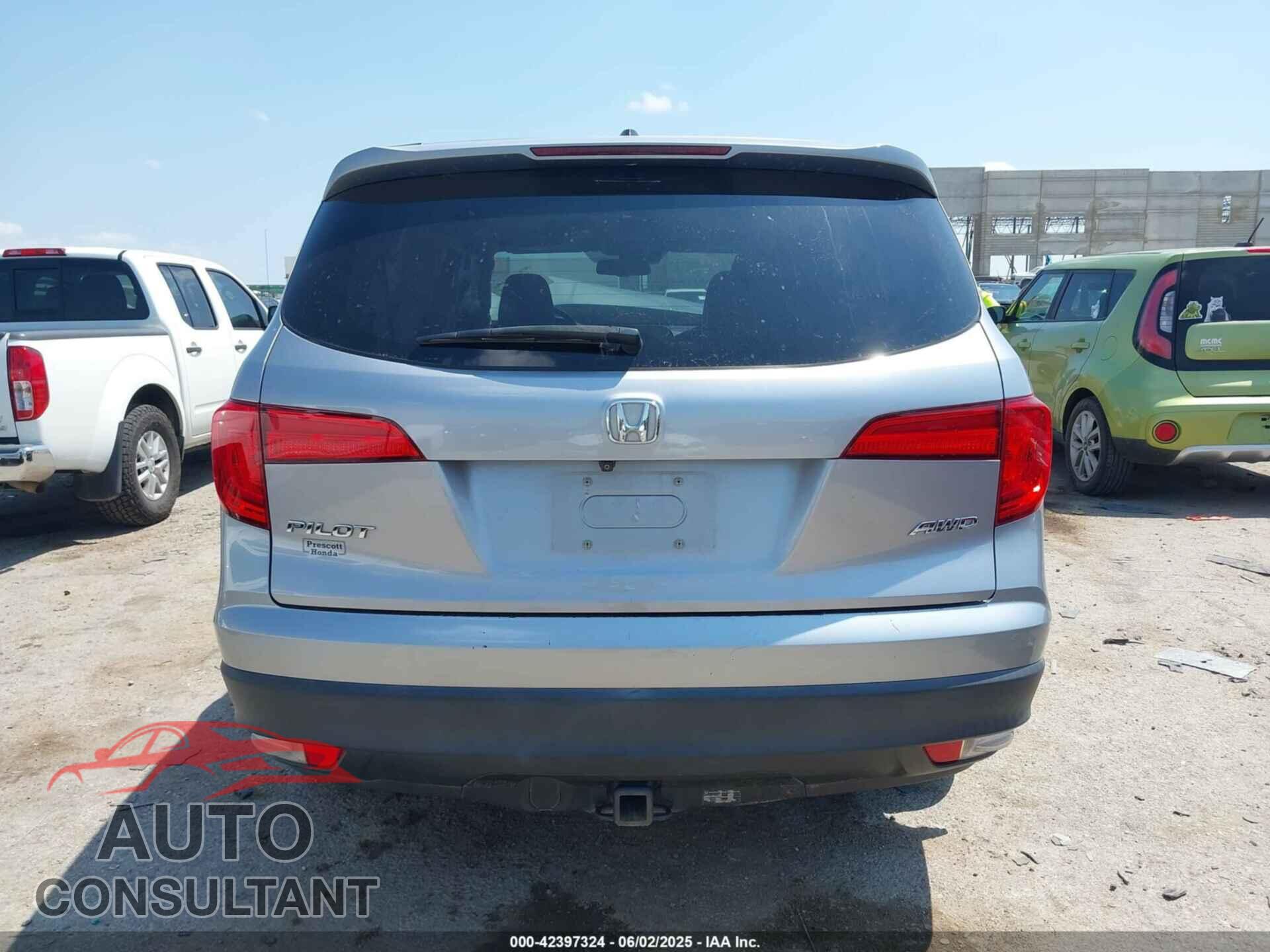 HONDA PILOT 2017 - 5FNYF6H65HB011442