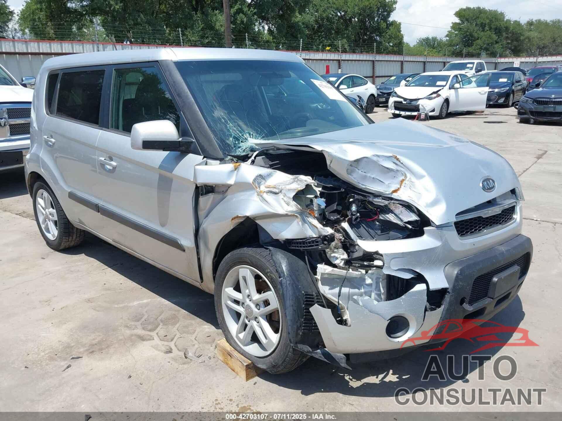 KIA SOUL 2011 - KNDJT2A22B7311933