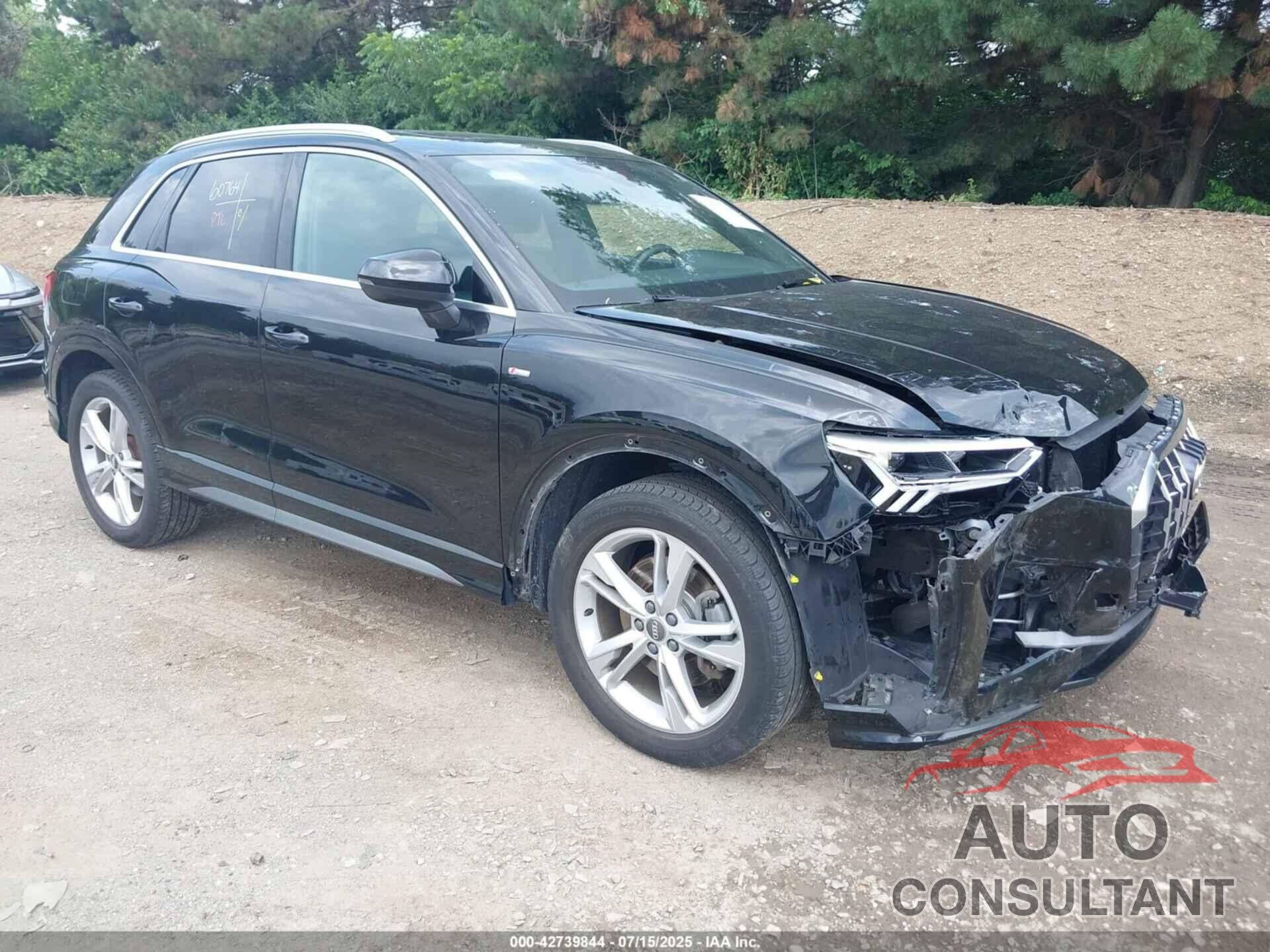 AUDI Q3 2020 - WA1EECF38L1009399