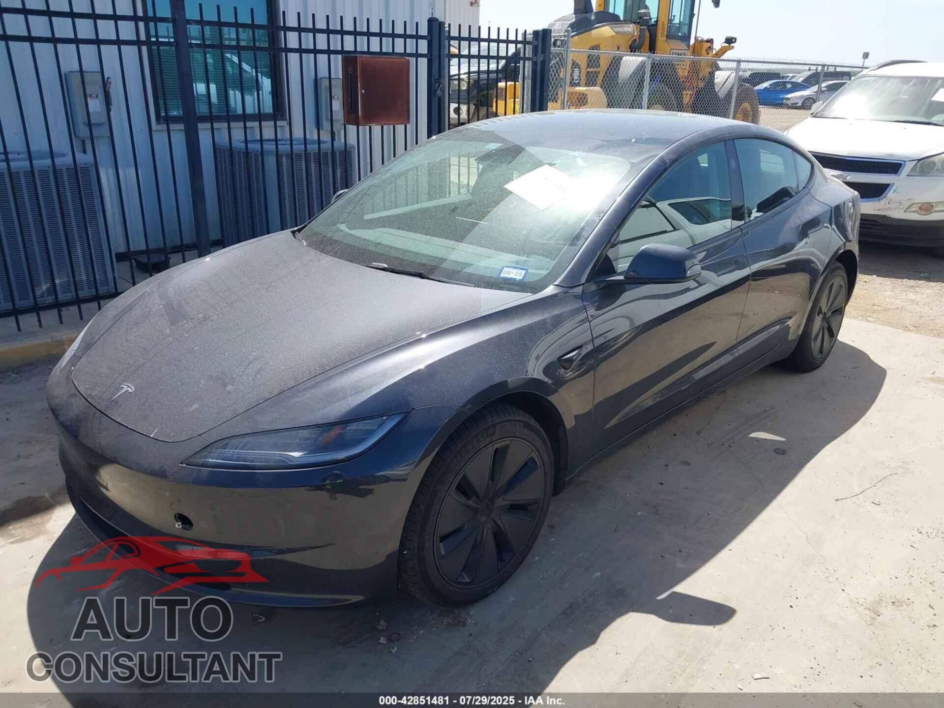 TESLA MODEL 3 2024 - 5YJ3E1EA0RF849341