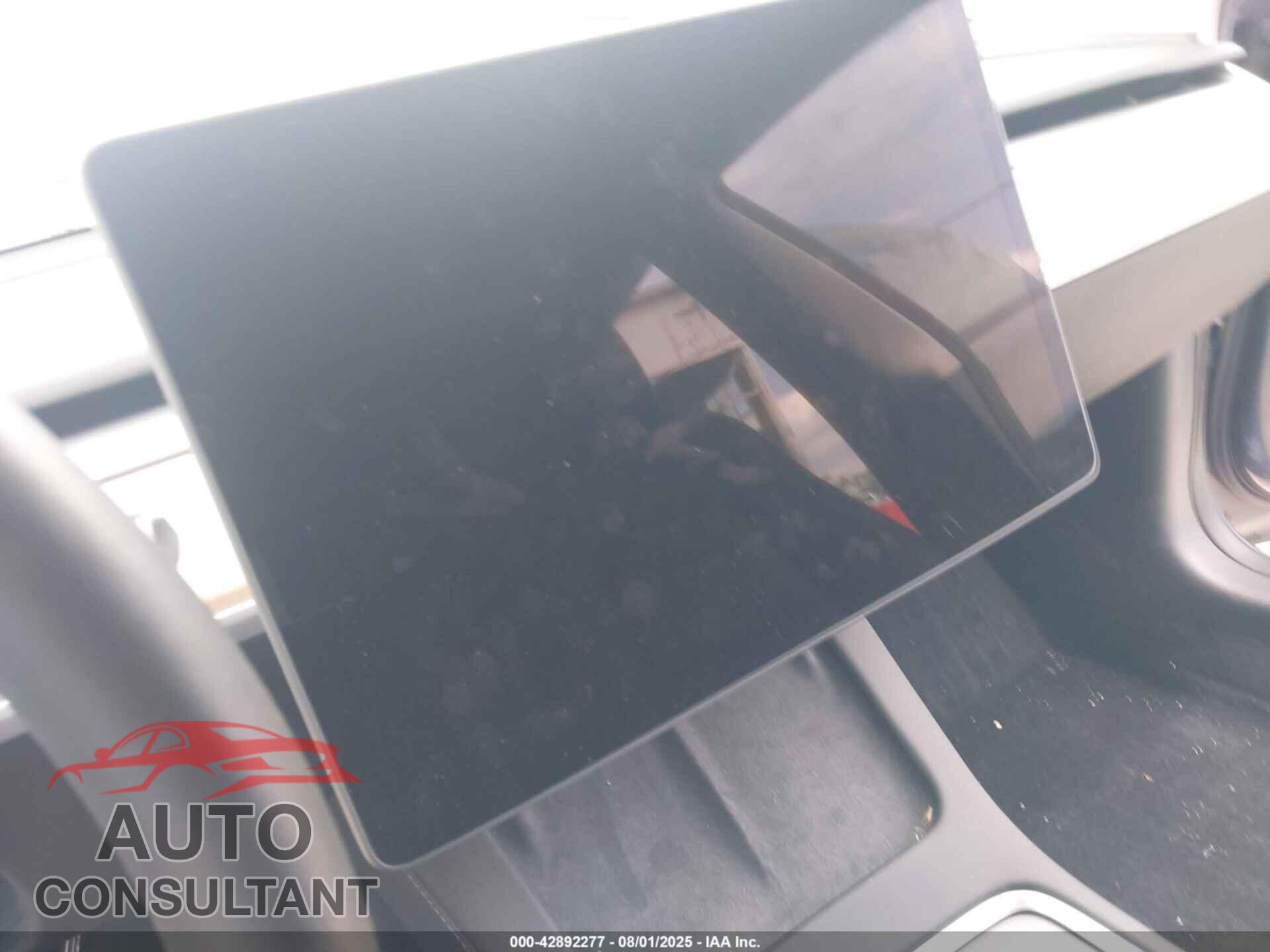 TESLA MODEL 3 2023 - 5YJ3E1EB3PF633554
