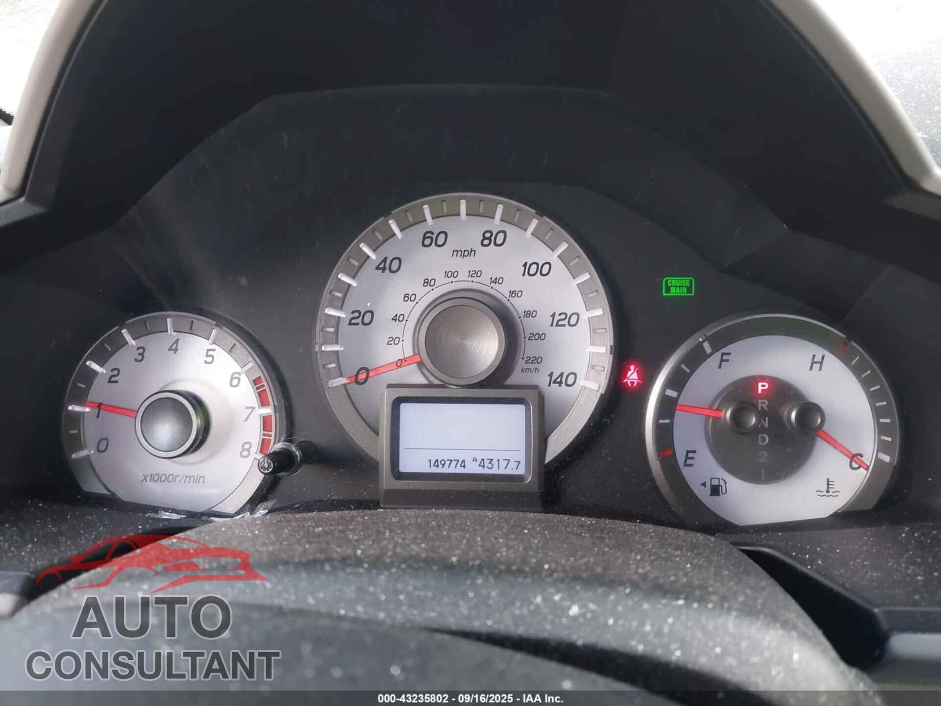 HONDA PILOT 2015 - 5FNYF3H92FB013641