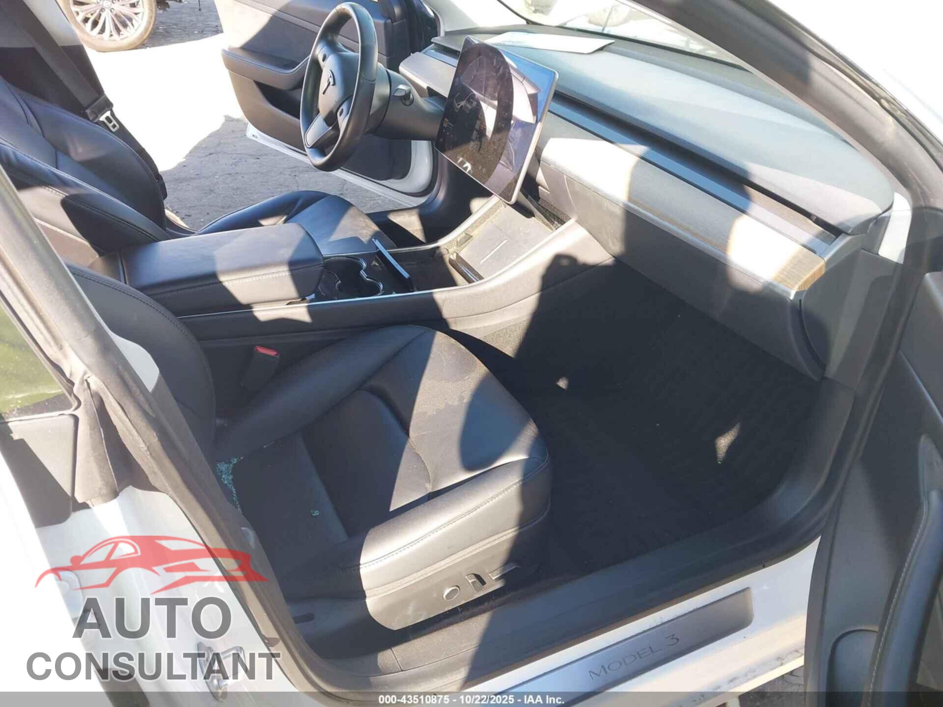 TESLA MODEL 3 2020 - 5YJ3E1EA3LF737656