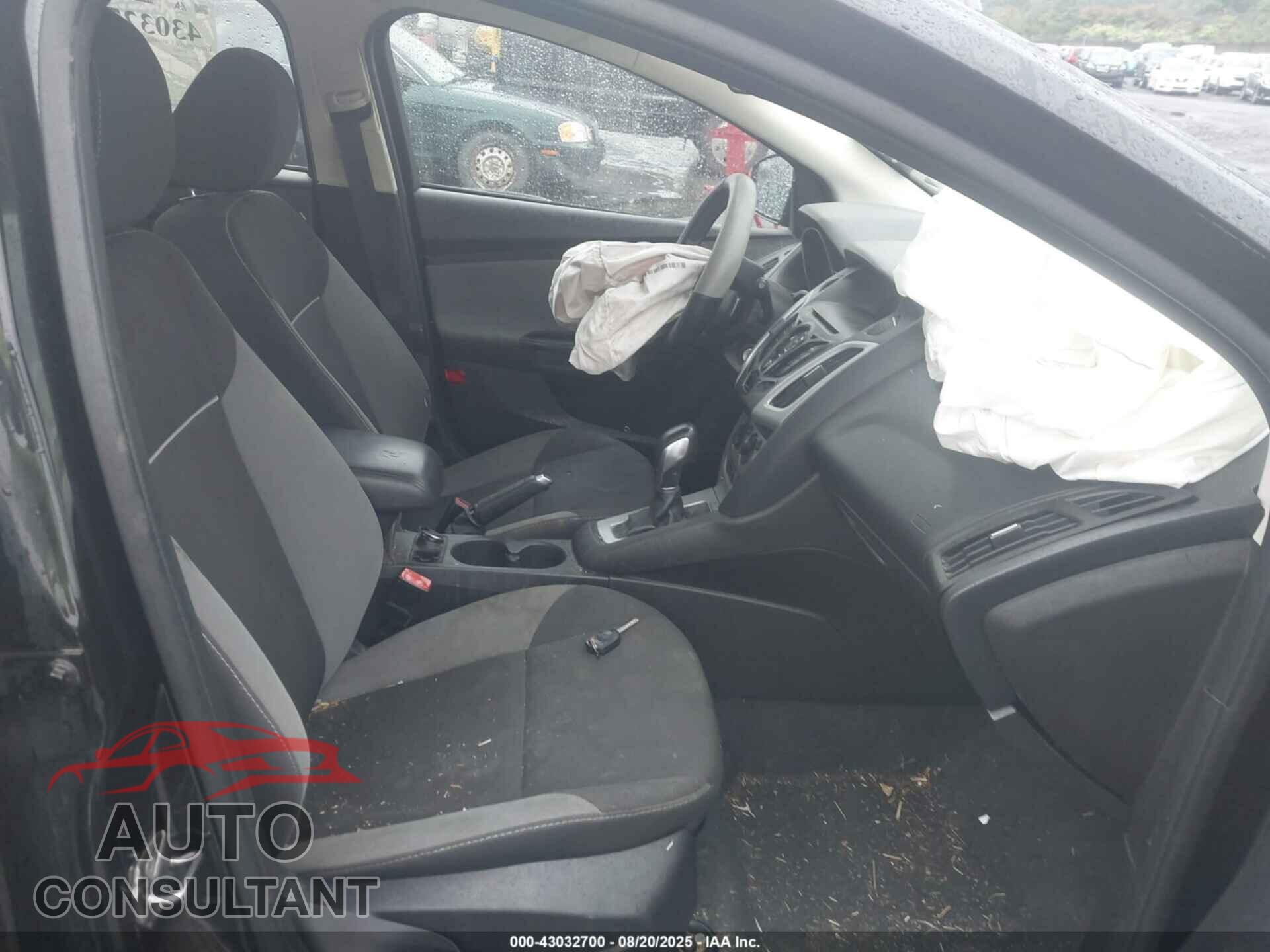 FORD FOCUS 2013 - 1FADP3F23DL305655