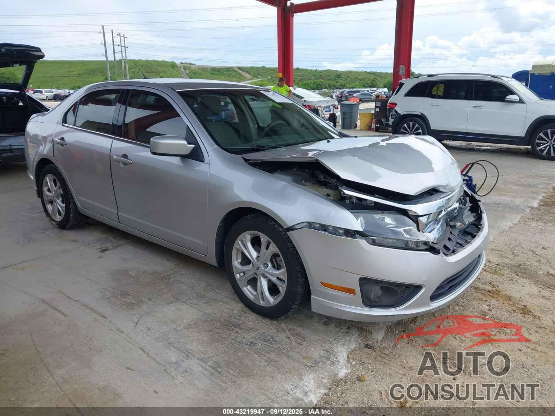 FORD FUSION 2012 - 3FAHP0HA7CR240703