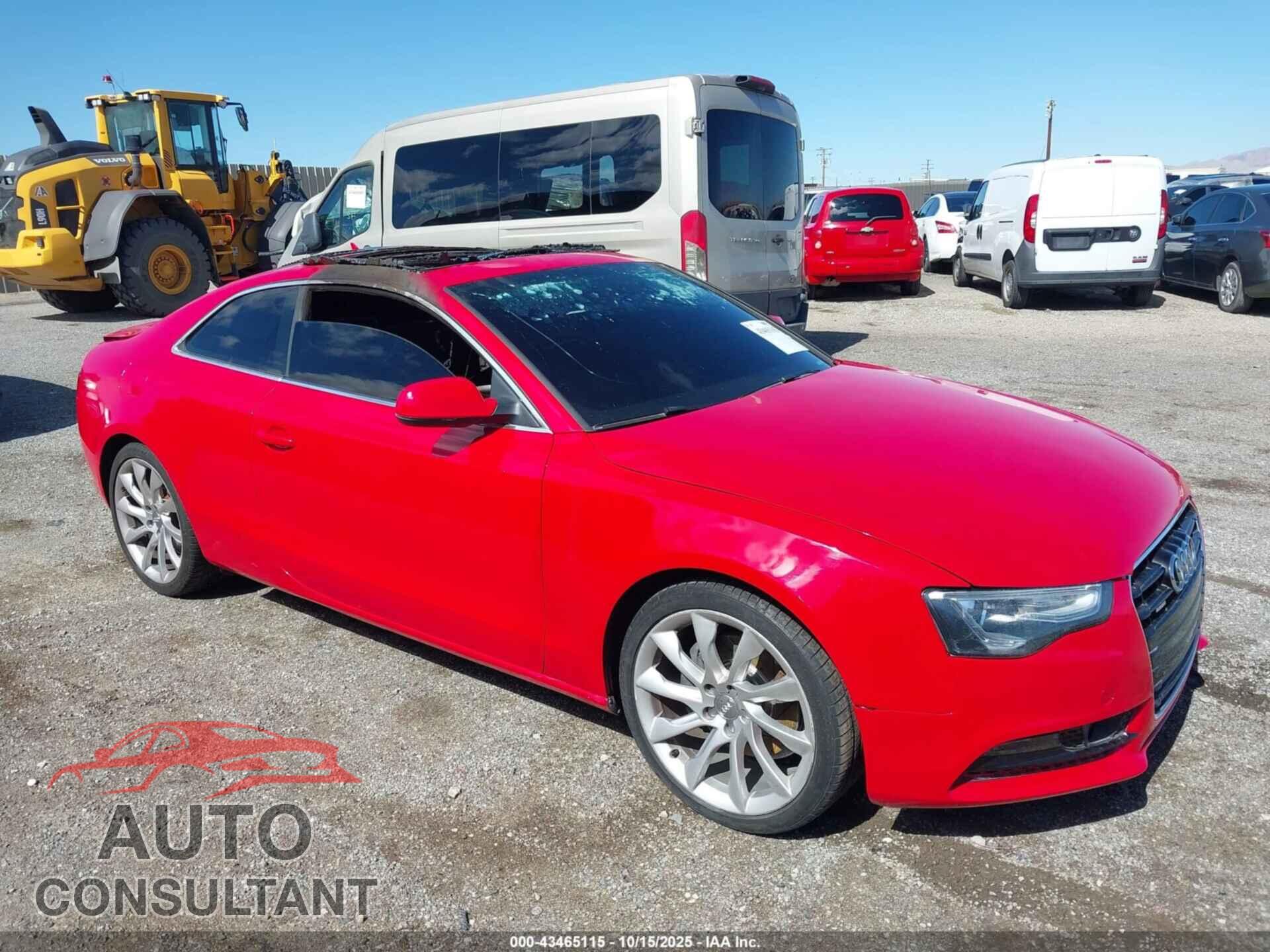 AUDI A5 2013 - WAUVFAFR6DA052360