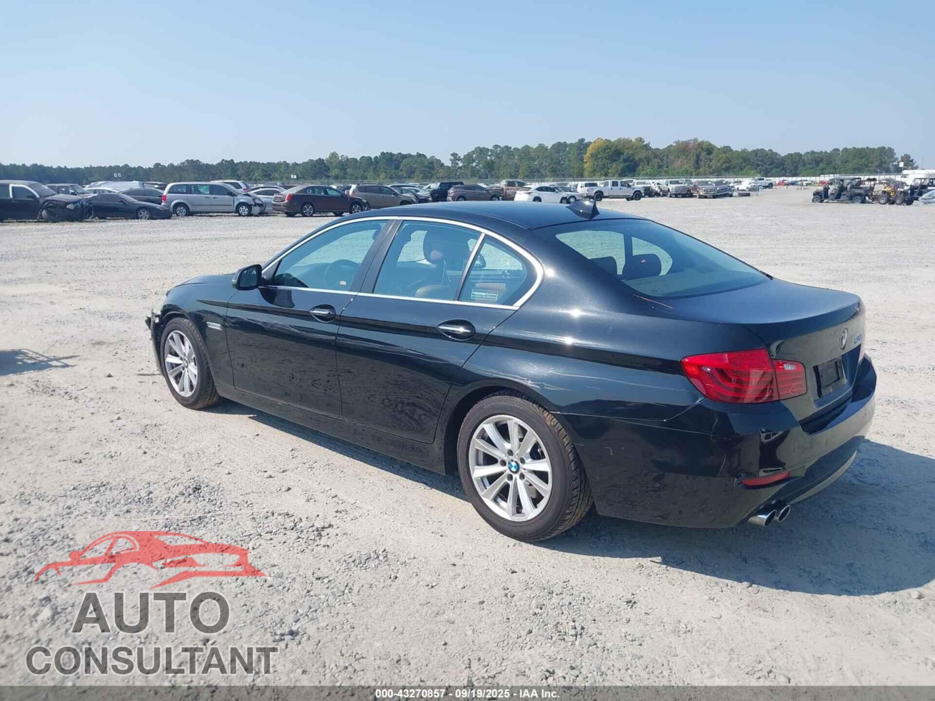 BMW 528I 2015 - WBA5A5C51FD515708