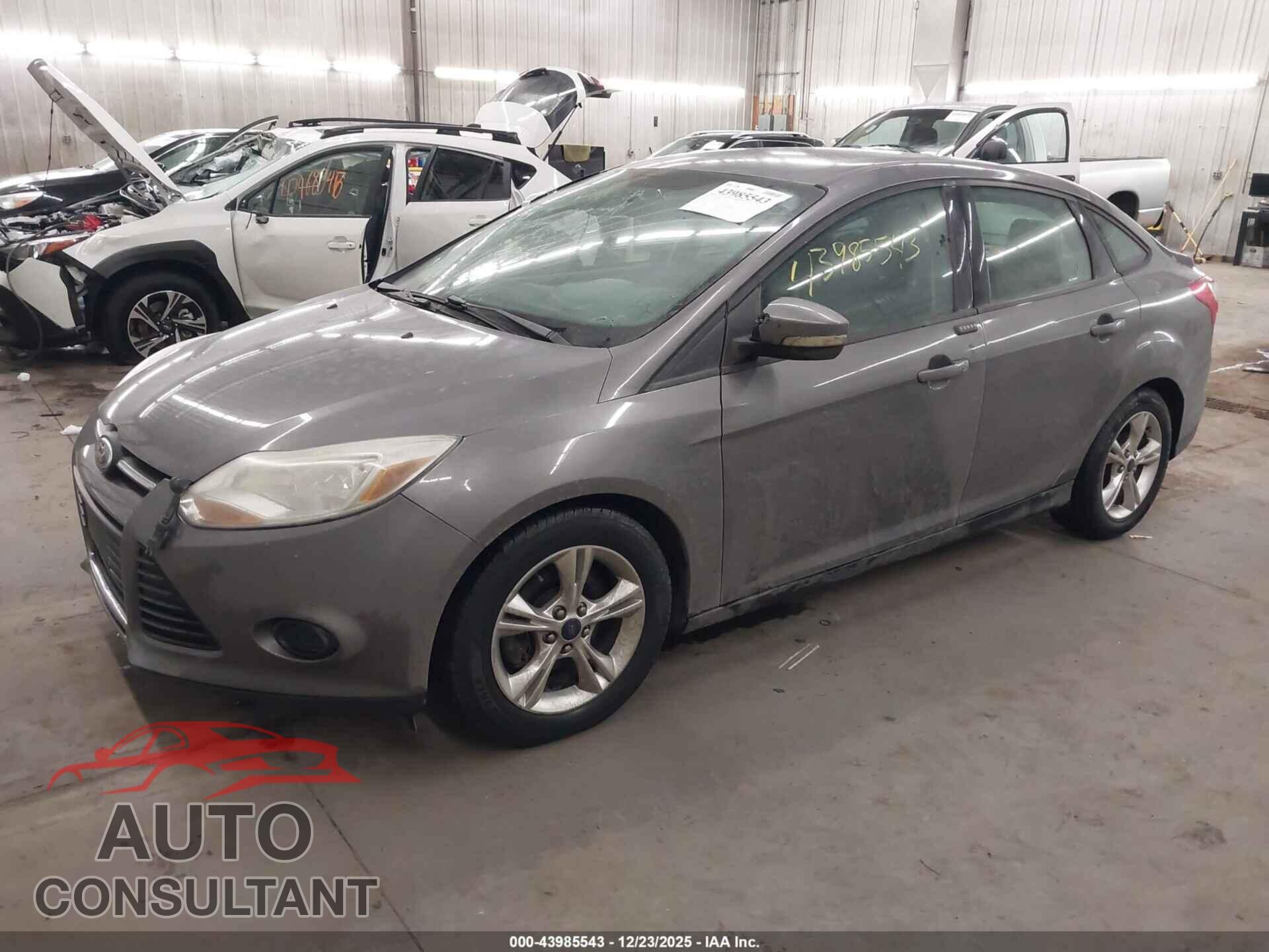 FORD FOCUS 2014 - 1FADP3F2XEL237436