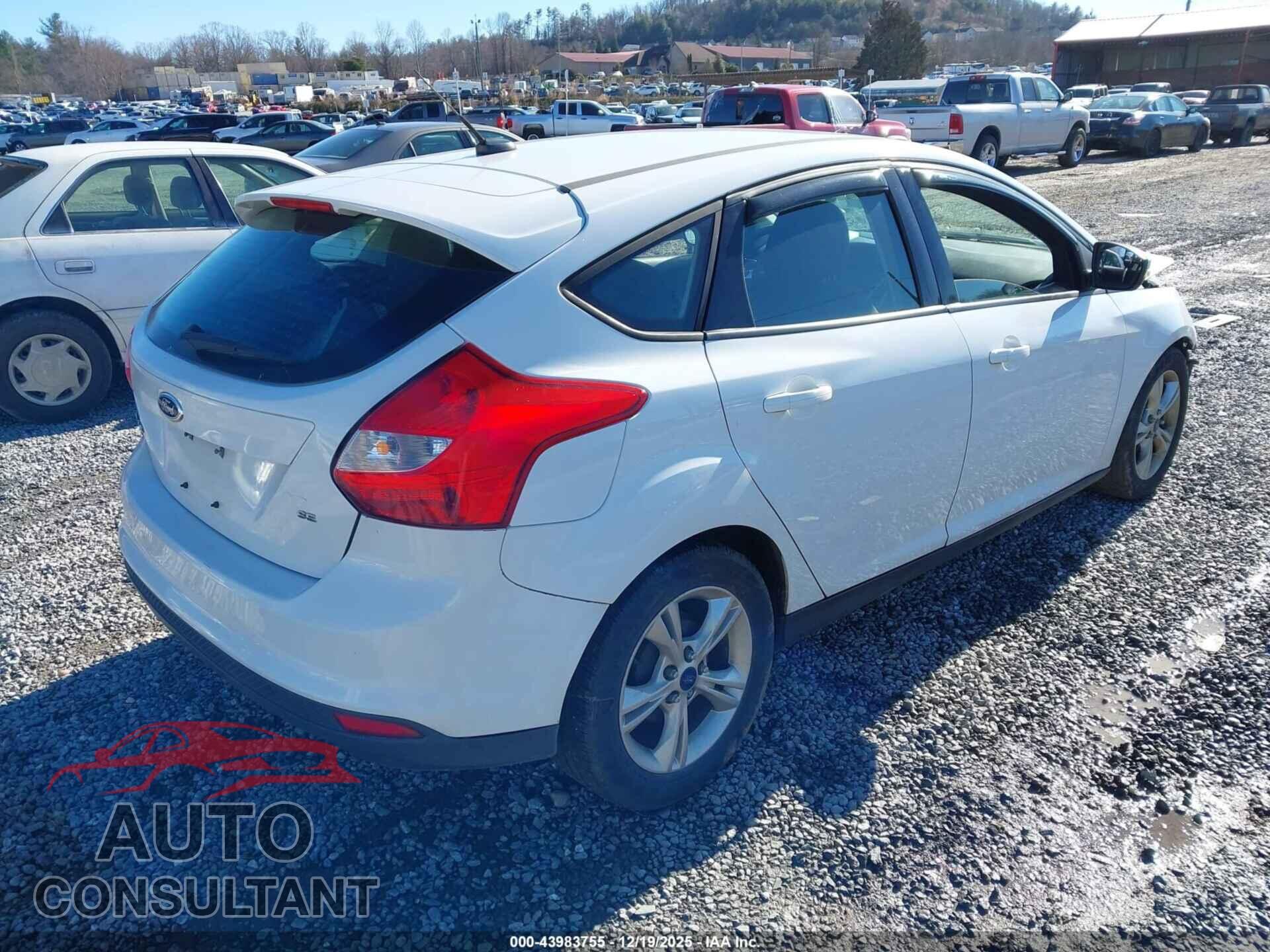 FORD FOCUS 2014 - 1FADP3K26EL408317